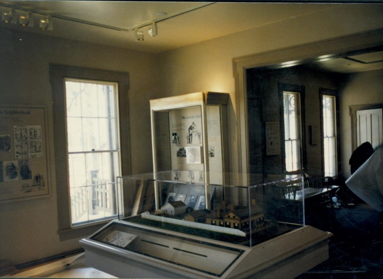 Dean House exhibit Lincoln Home NHS- Dean House exhibit installation Dean House, exhibit