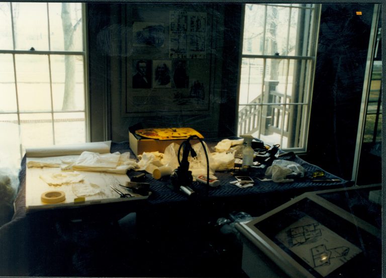 Dean House exhibit Lincoln Home NHS- Dean House exhibit installation Dean House, exhibit