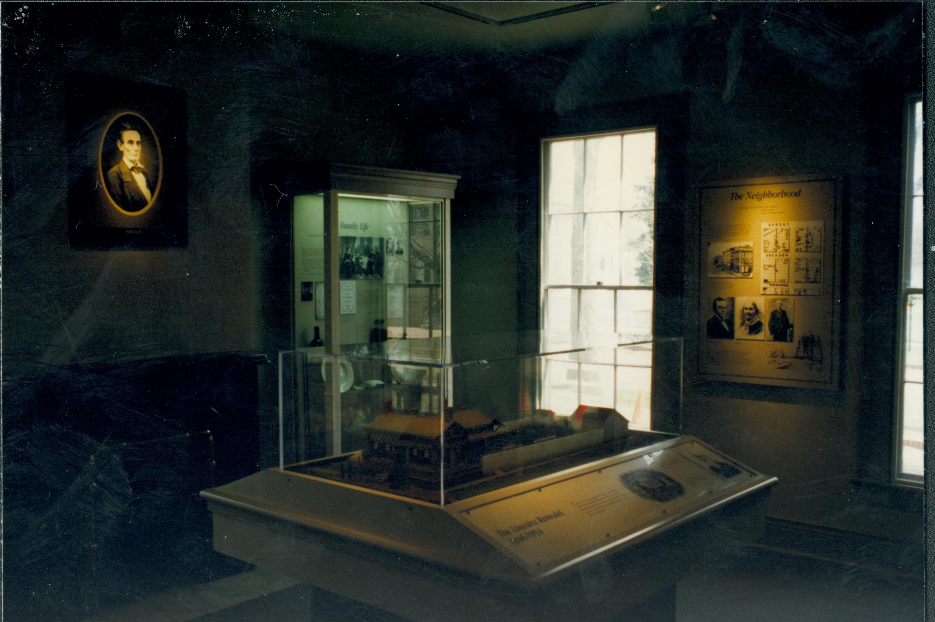 Dean House exhibit Lincoln Home NHS- Dean House exhibit installation Dean House, exhibit