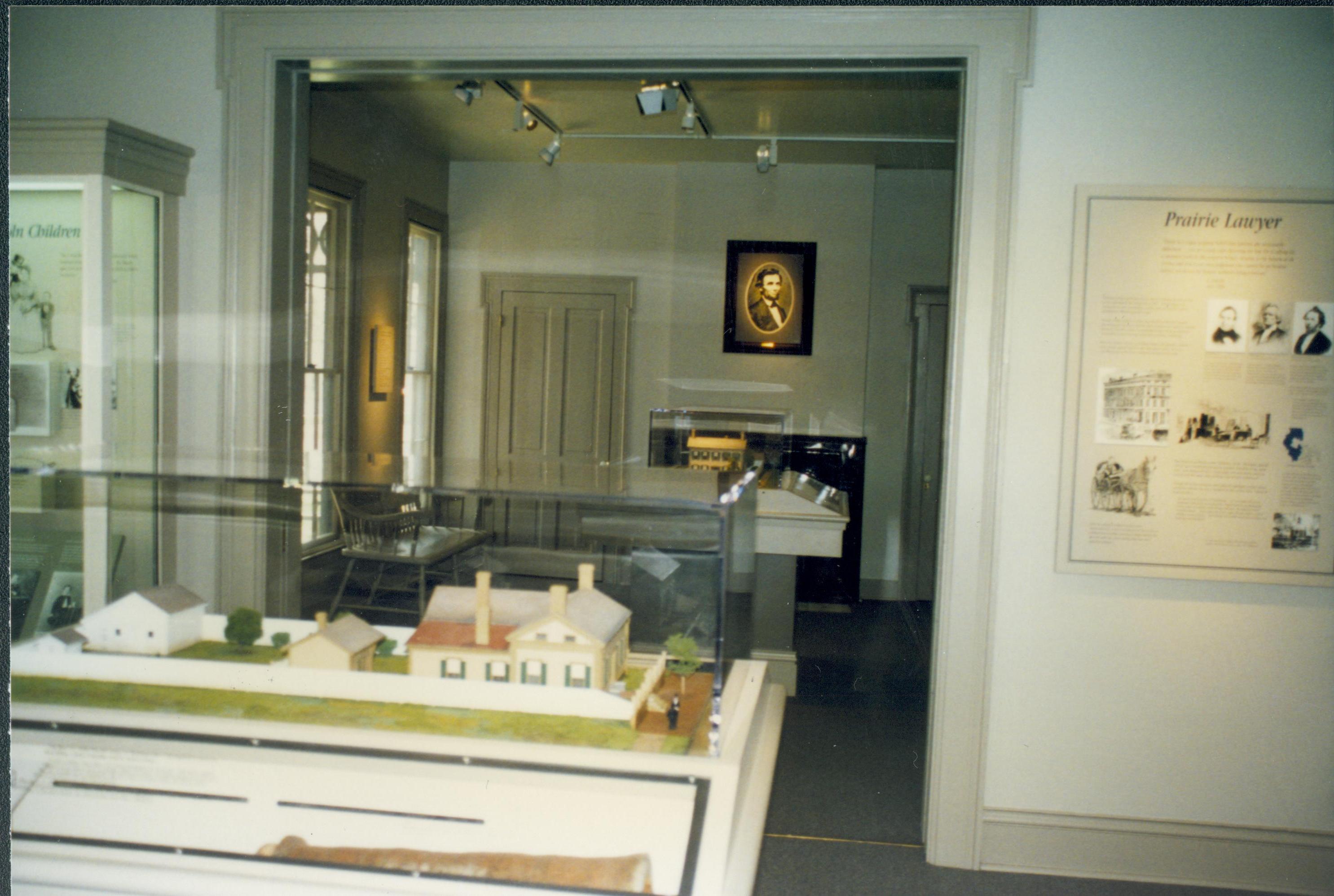 Dean House exhibit Lincoln Home NHS- Dean House exhibit installation Dean House, exhibit
