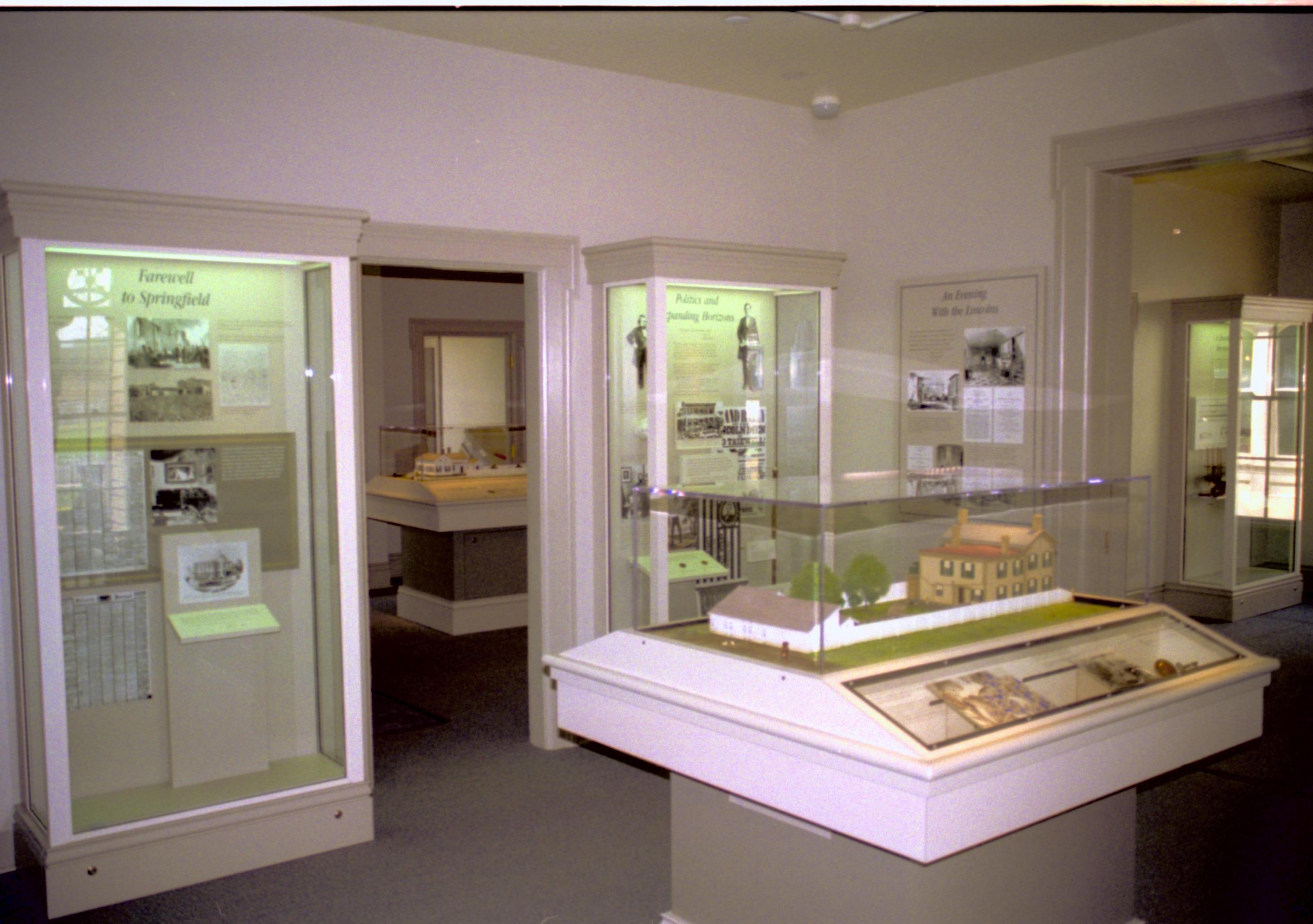 Dean House exhibit Lincoln Home NHS- Dean House exhibit installation Dean House, exhibit