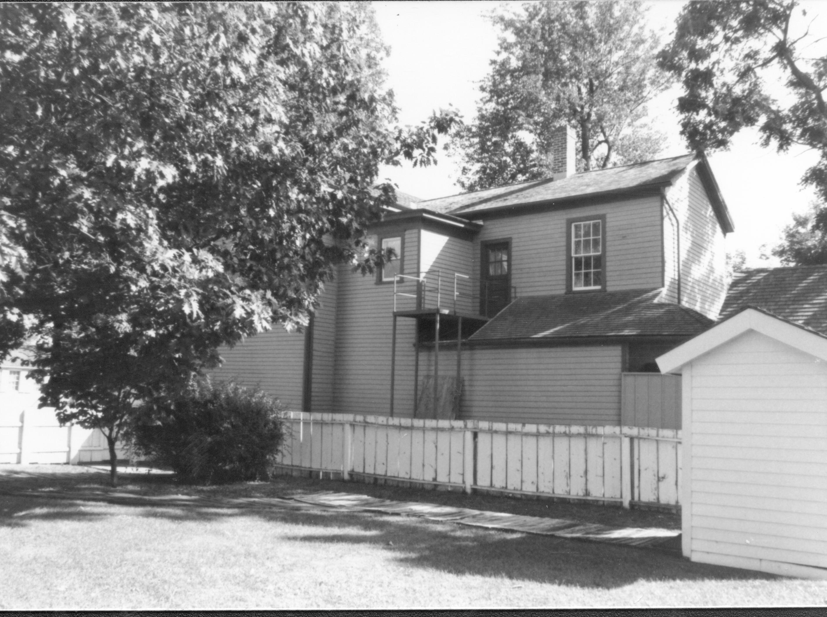 Dean House exterior Lincoln Home NHS- Dean House pic 8 Dean House