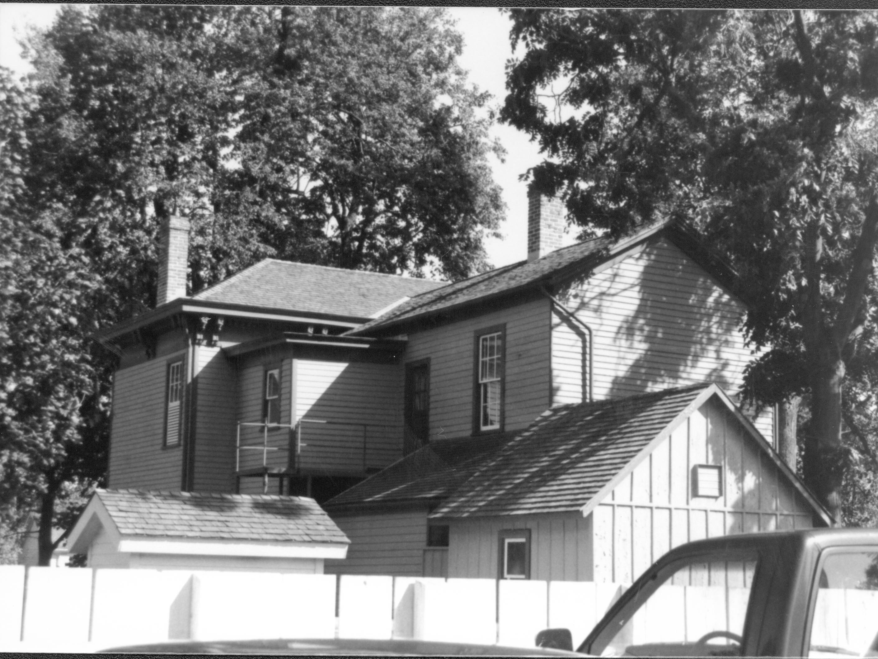 Dean House exterior Lincoln Home NHS- Dean House pic 10 Dean House