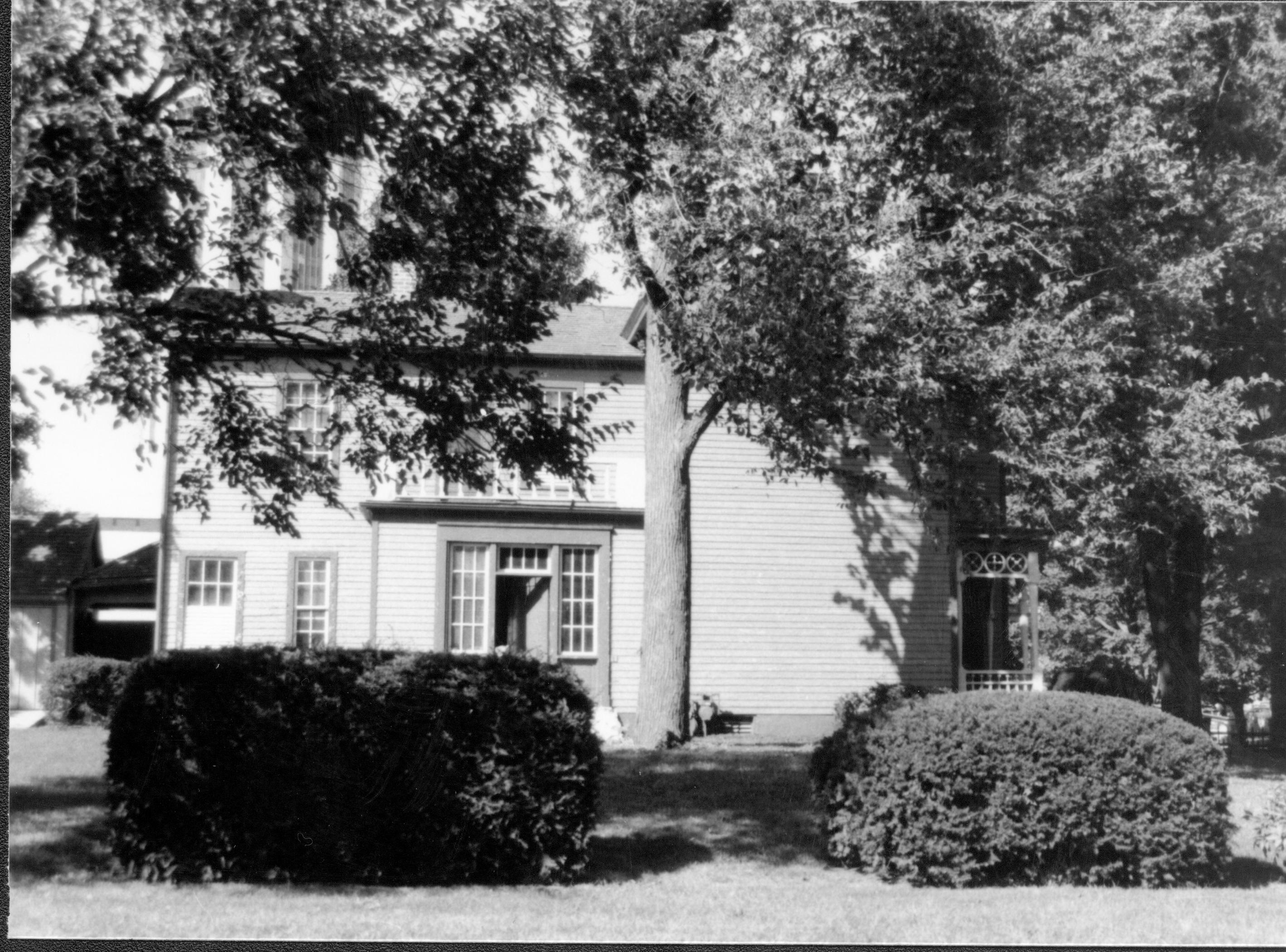 Dean House exterior Lincoln Home NHS- Dean House pic 16 Dean House