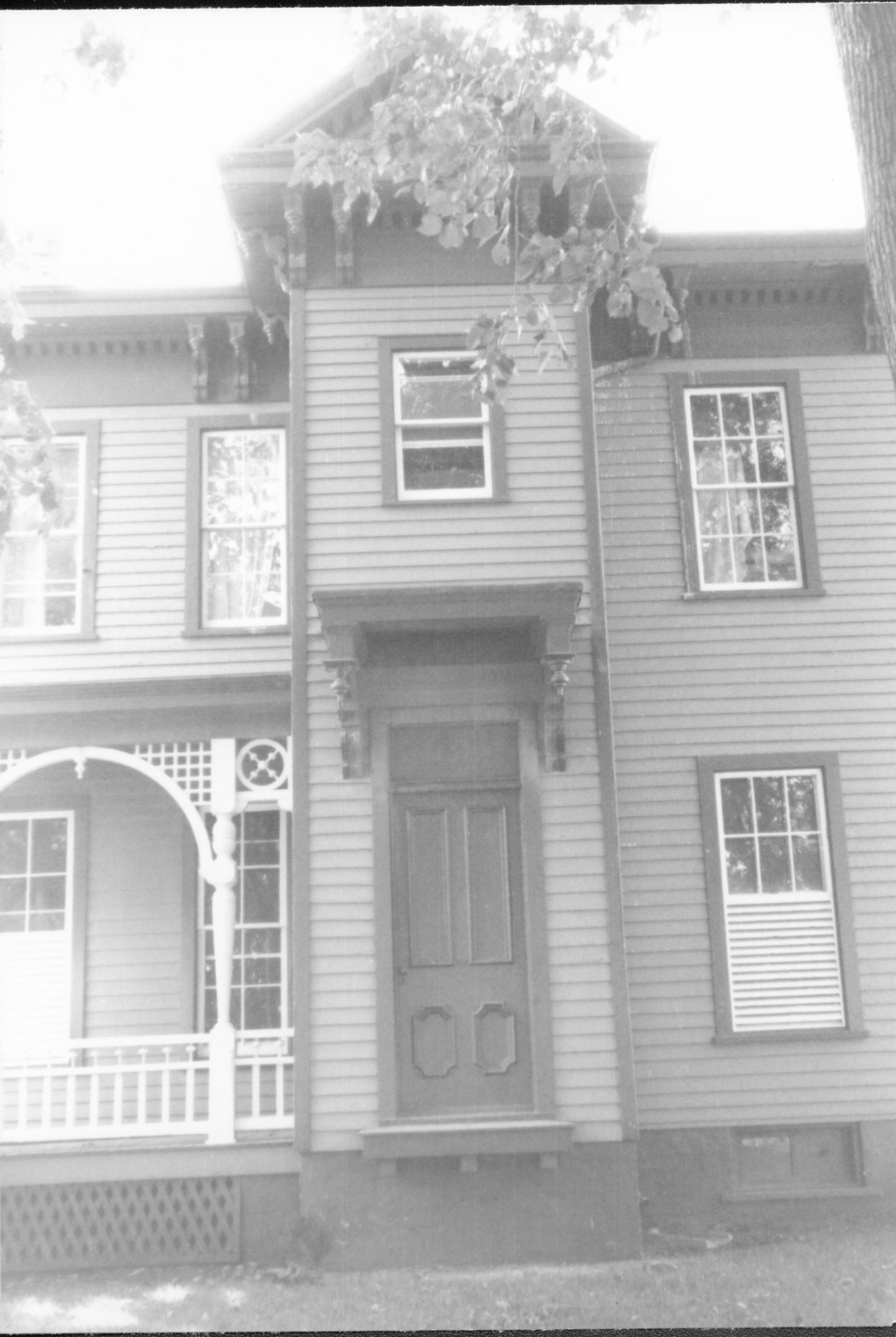 Dean House exterior Lincoln Home NHS- Dean House pic 5 Dean House