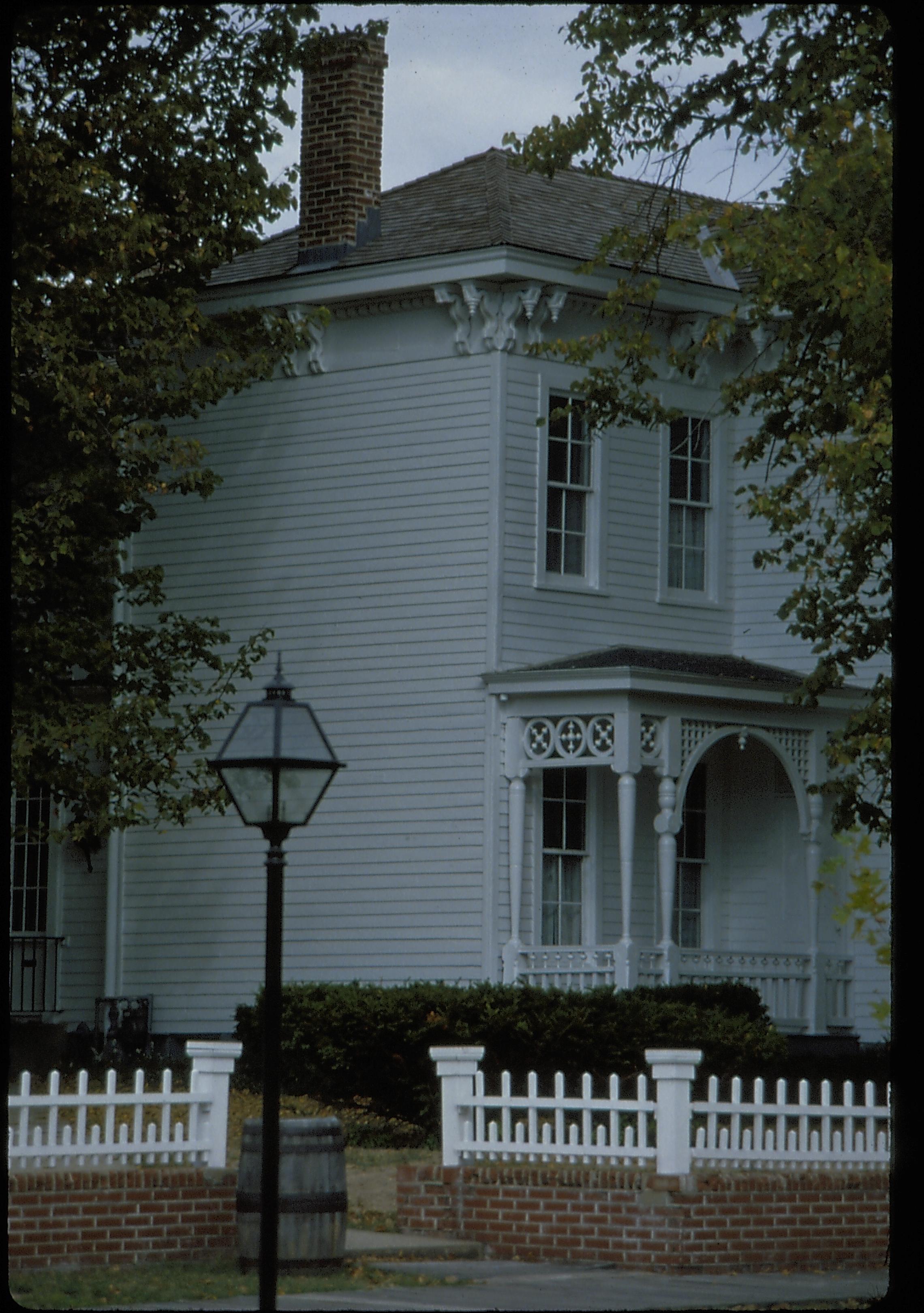 Dean House Lincoln Home NHS- Dean House pre-restoration, 8, 5-H-5 Dean House, restoration