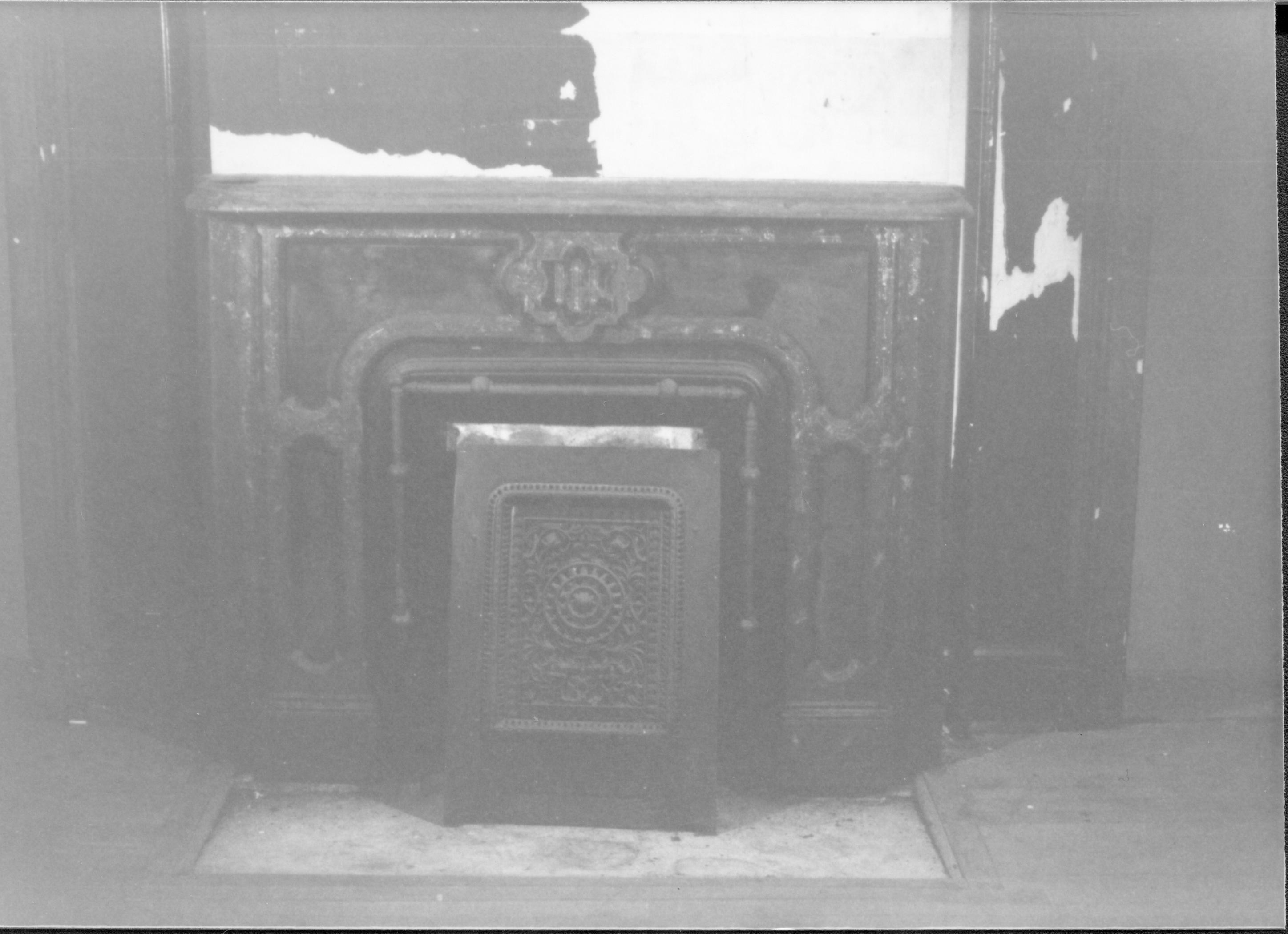 Dean House room 105 Lincoln Home NHS- Dean House, HS-13, 4 Dean House, fireplace