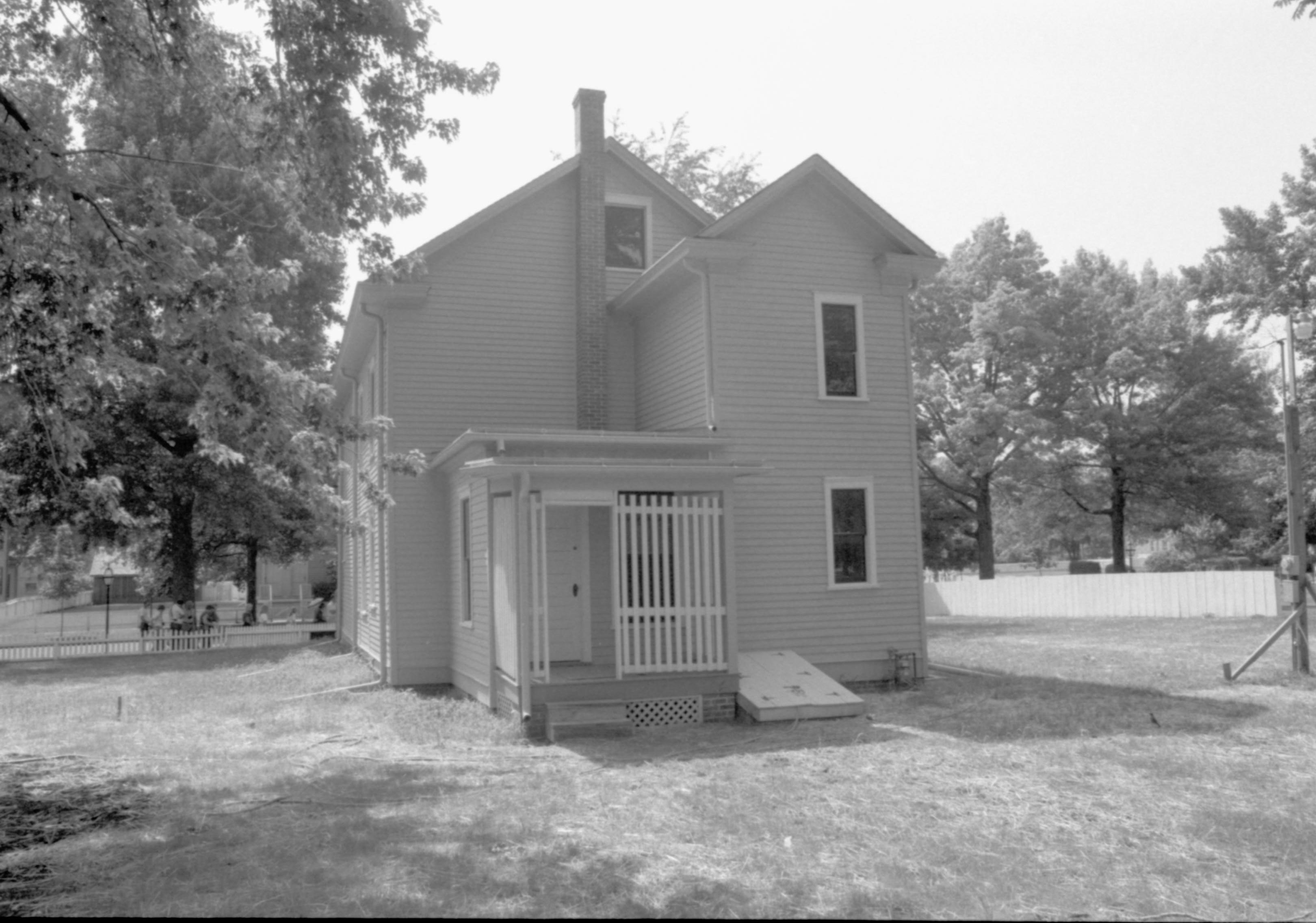 NA Lincoln Home NHS- Cook House, Stuve, 46C Cook House