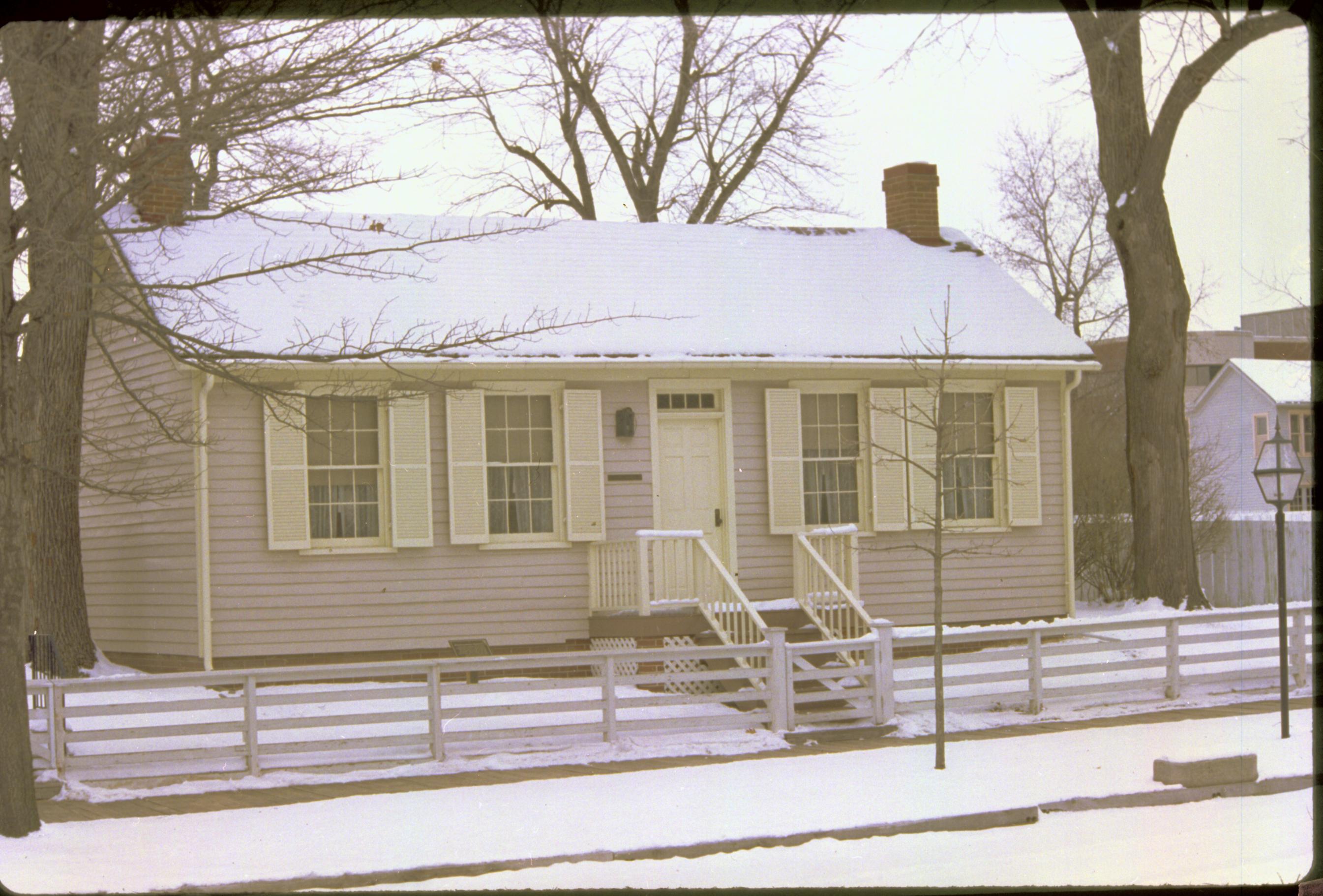 Corneau House  Lincoln Home NHS- Corneau House, painting Corneau House, snow