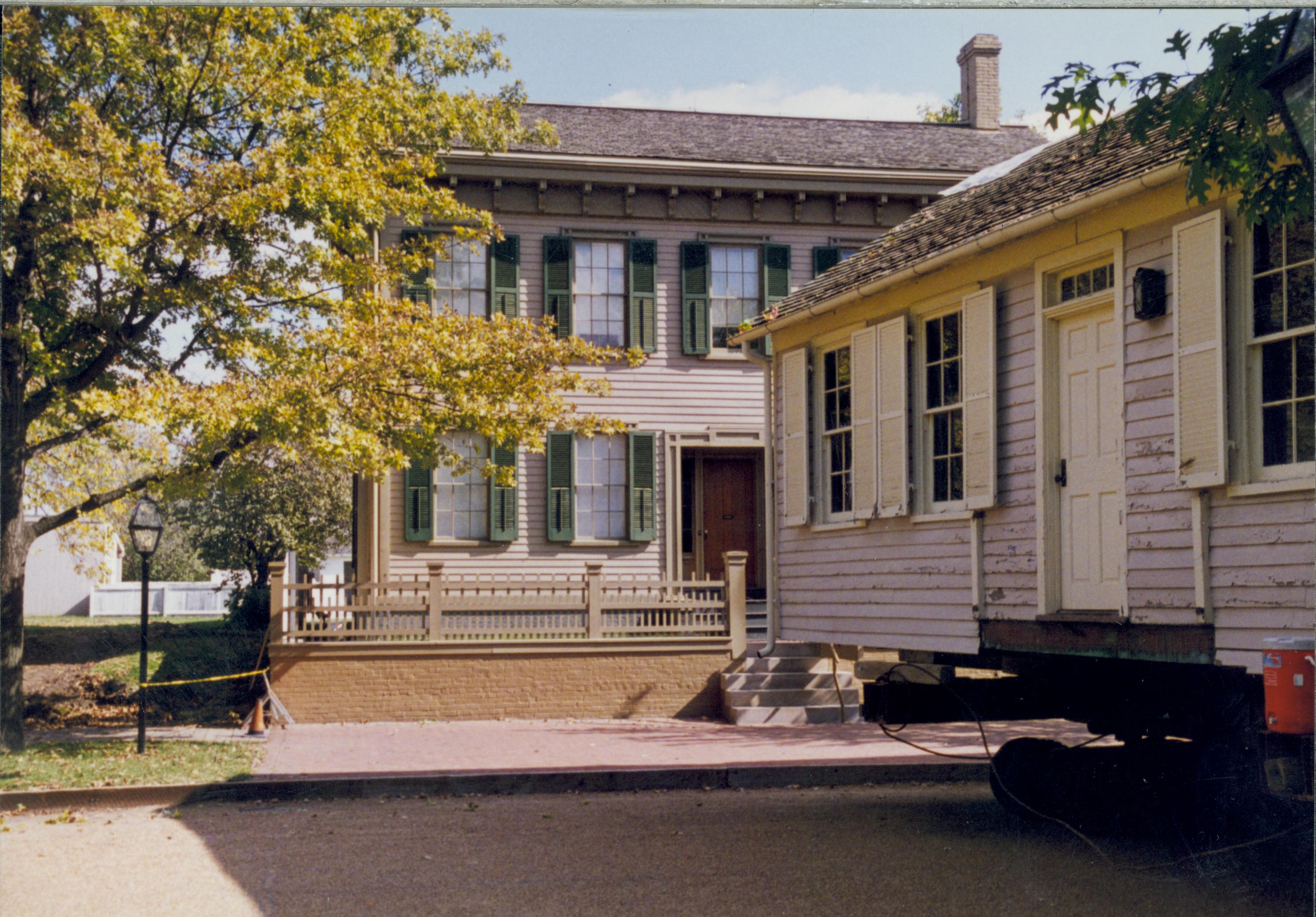 Moving in front of Lincoln Home Lincoln Home NHS- Corneau House move, exp 5 Corneau House, move