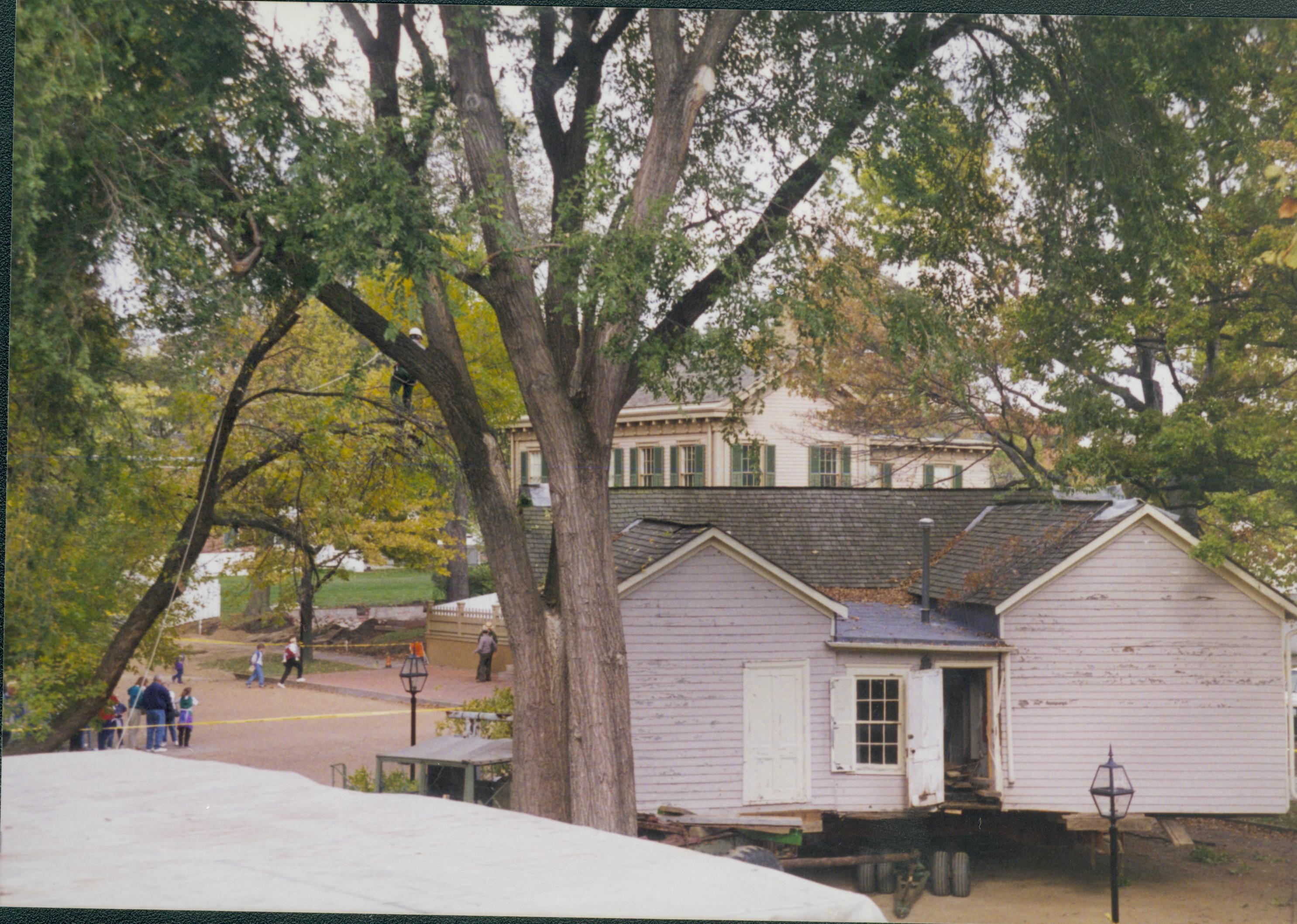 Corneau House move; tour going into Lincoln Home as Corneau House is being moved Lincoln Home NHS- Corneau House move, exp 28 Corneau House, move