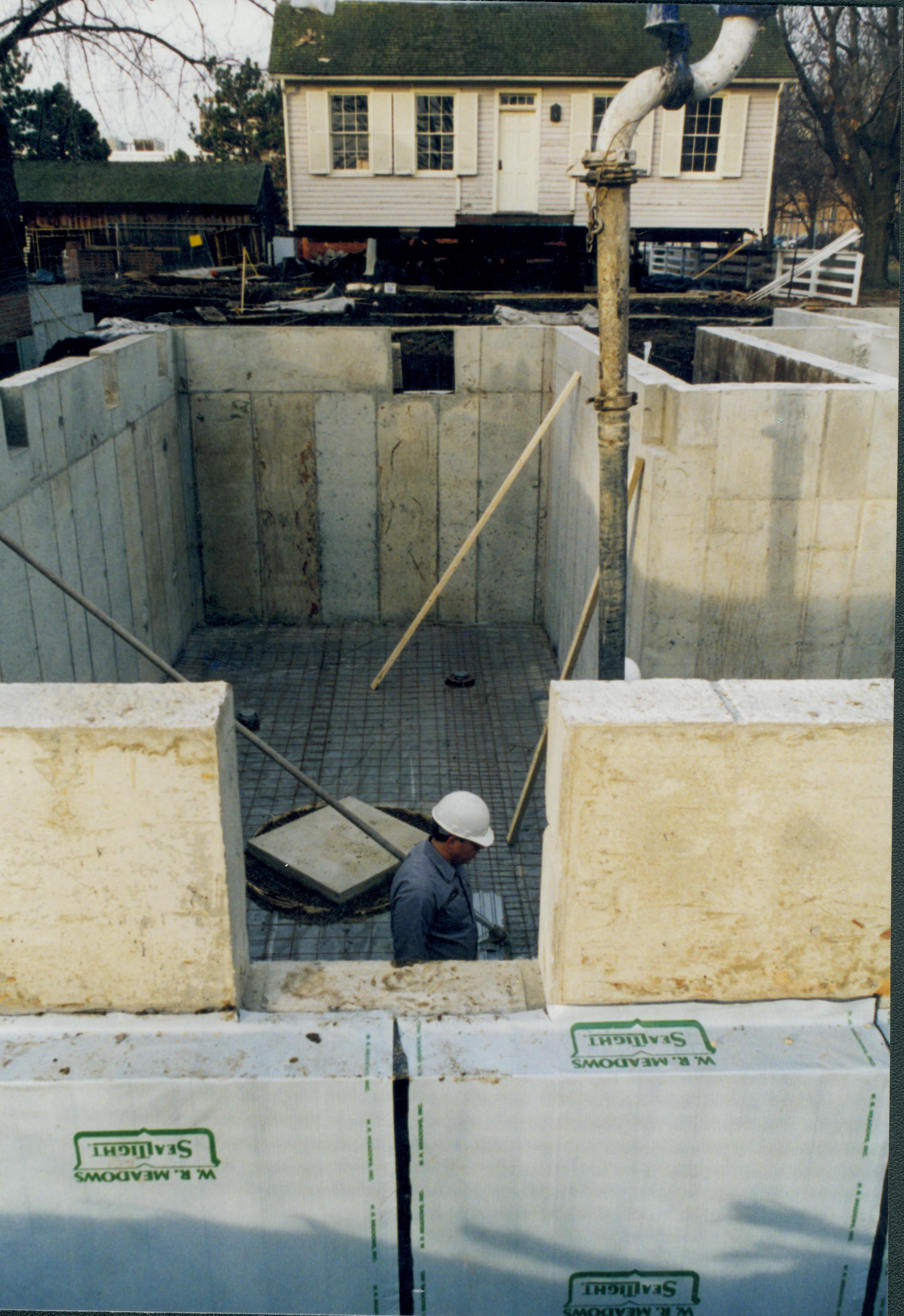 Corneau House move, basement floor pour Lincoln Home NHS- Corneau House move, Corneau roll #3-photo, exp 24 Corneau House, move