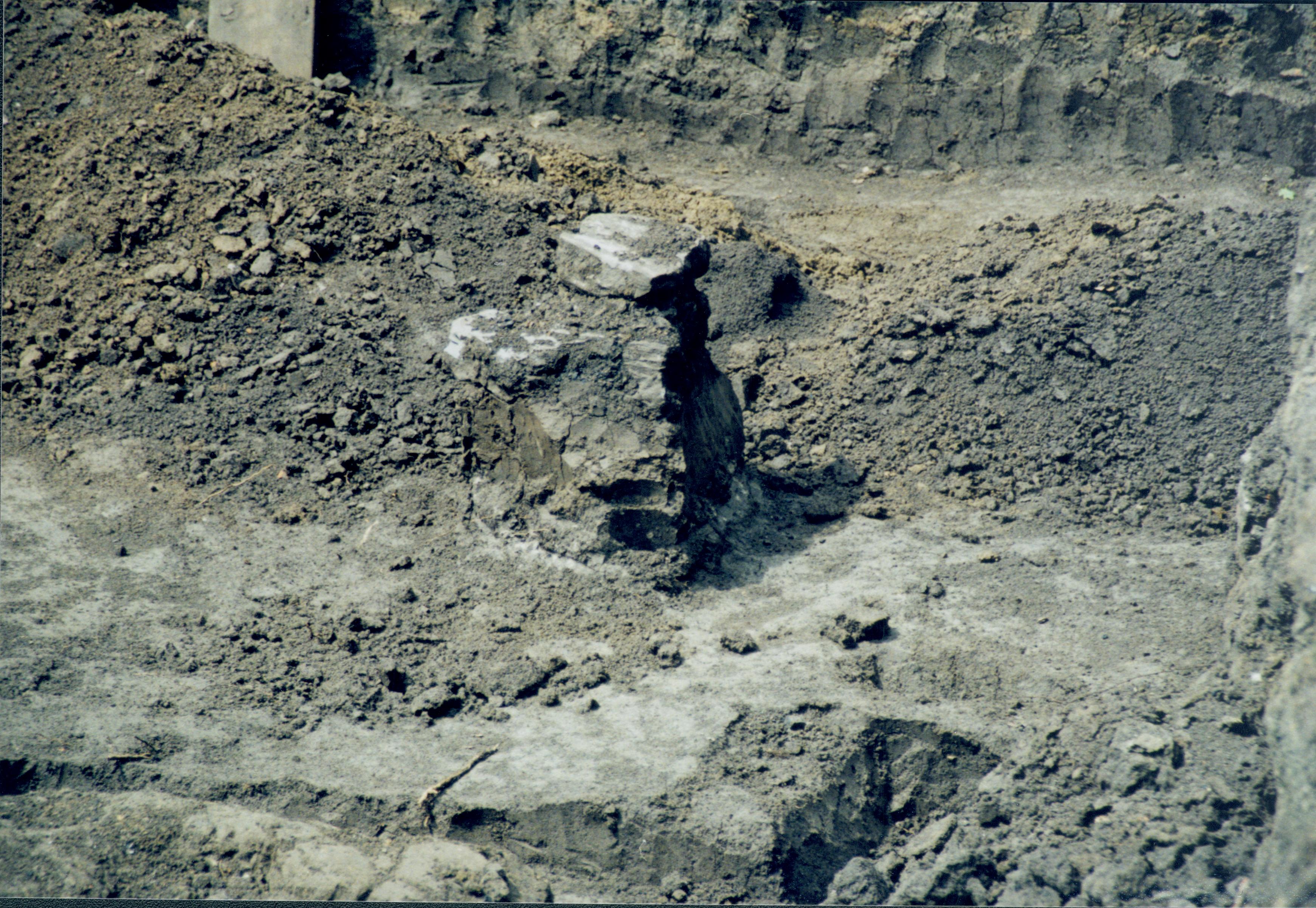 Excavations on West end of Corneau lot. Feature towards North cut of trench Lincoln Home NHS- Corneau House Restoration, roll N8 exp 10 Corneau House, excavation