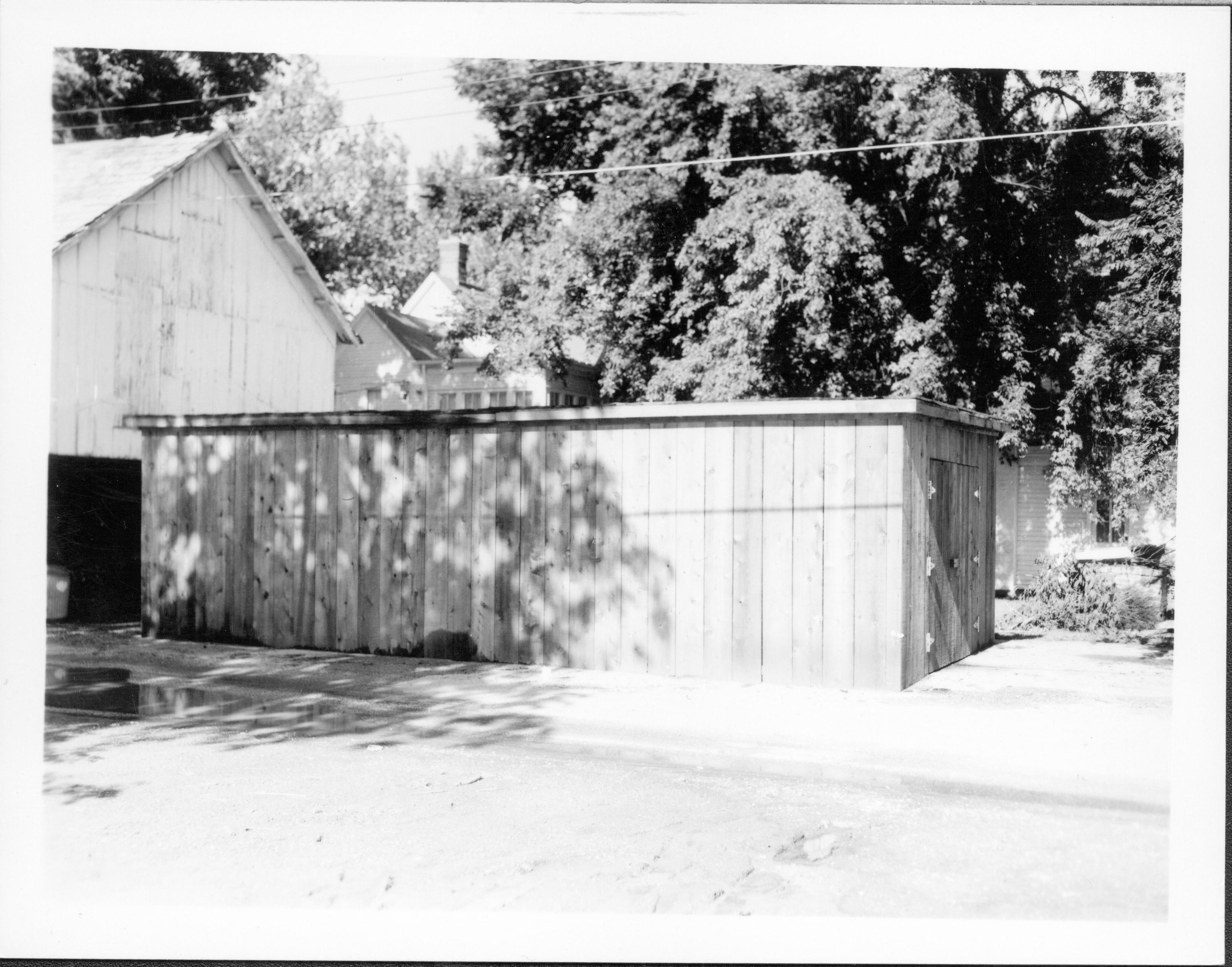 NA Lincoln Home NHS, class #1 pic #6, negative #6 class #352 Allen Barn