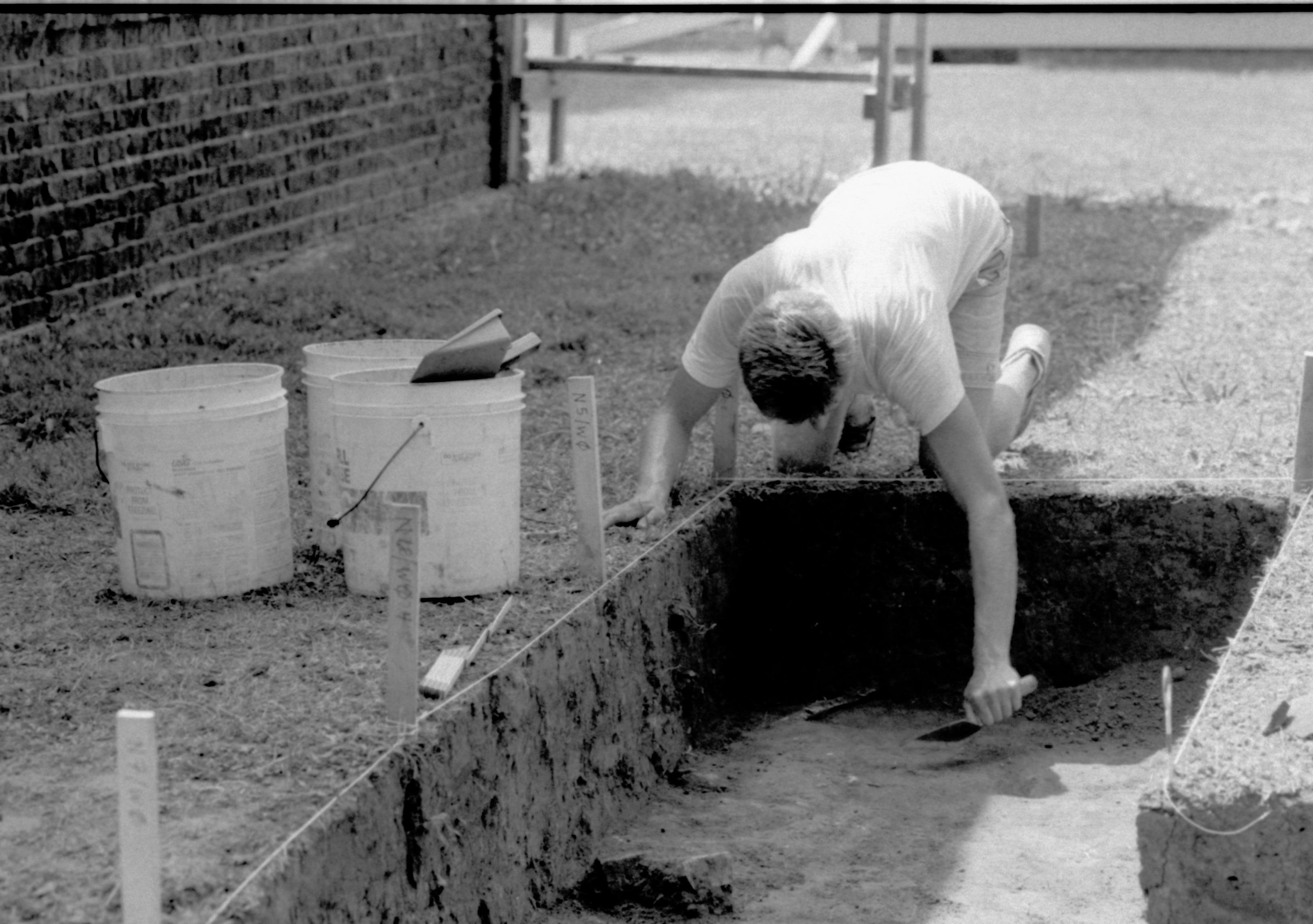 NA LIHO NHS- Arnold House Archeological Dig Arnold House, archeological dig