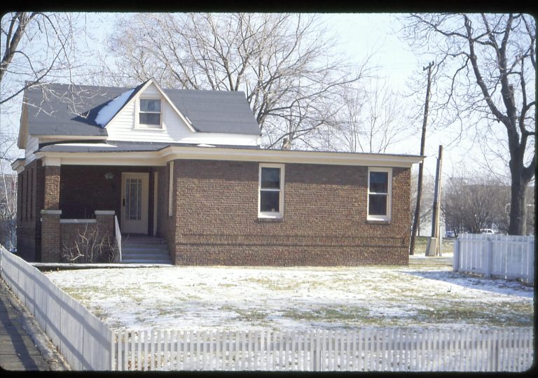 Arnold House LIHO NHS- Arnold House, Historic Structure Report, 17, 33 Arnold House, renovation