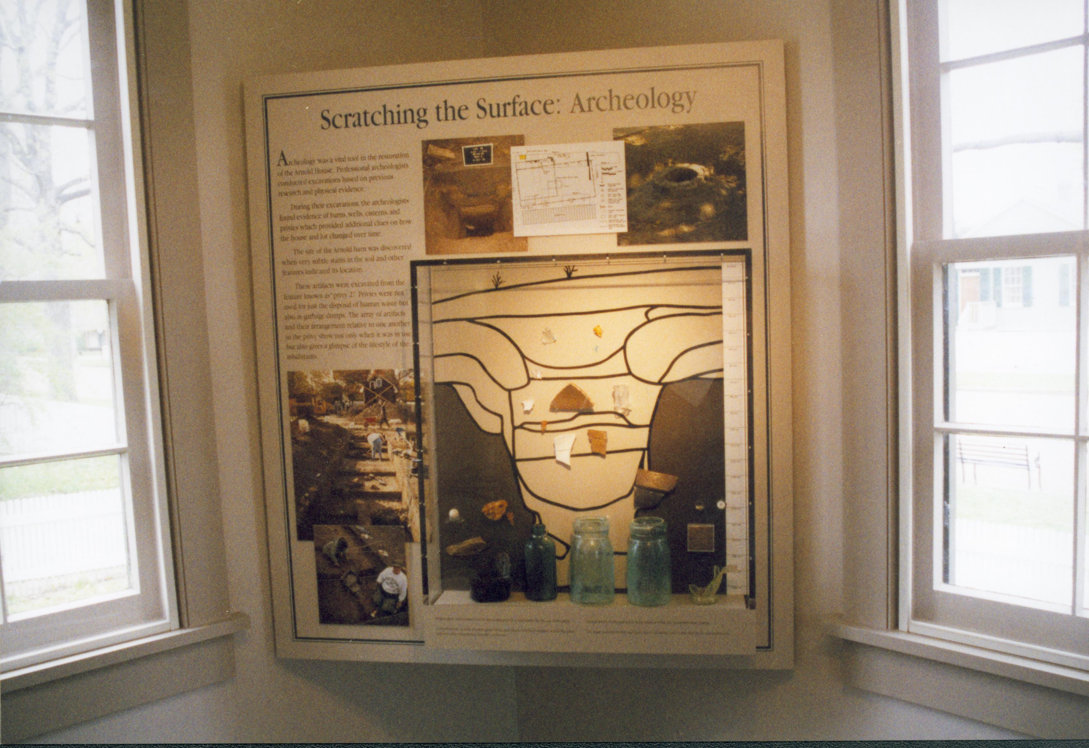 Archaeology exhibit LIHO NHS- Arnold House Exhibit, Roll 2001-2, exp 25 Arnold House, exhibit