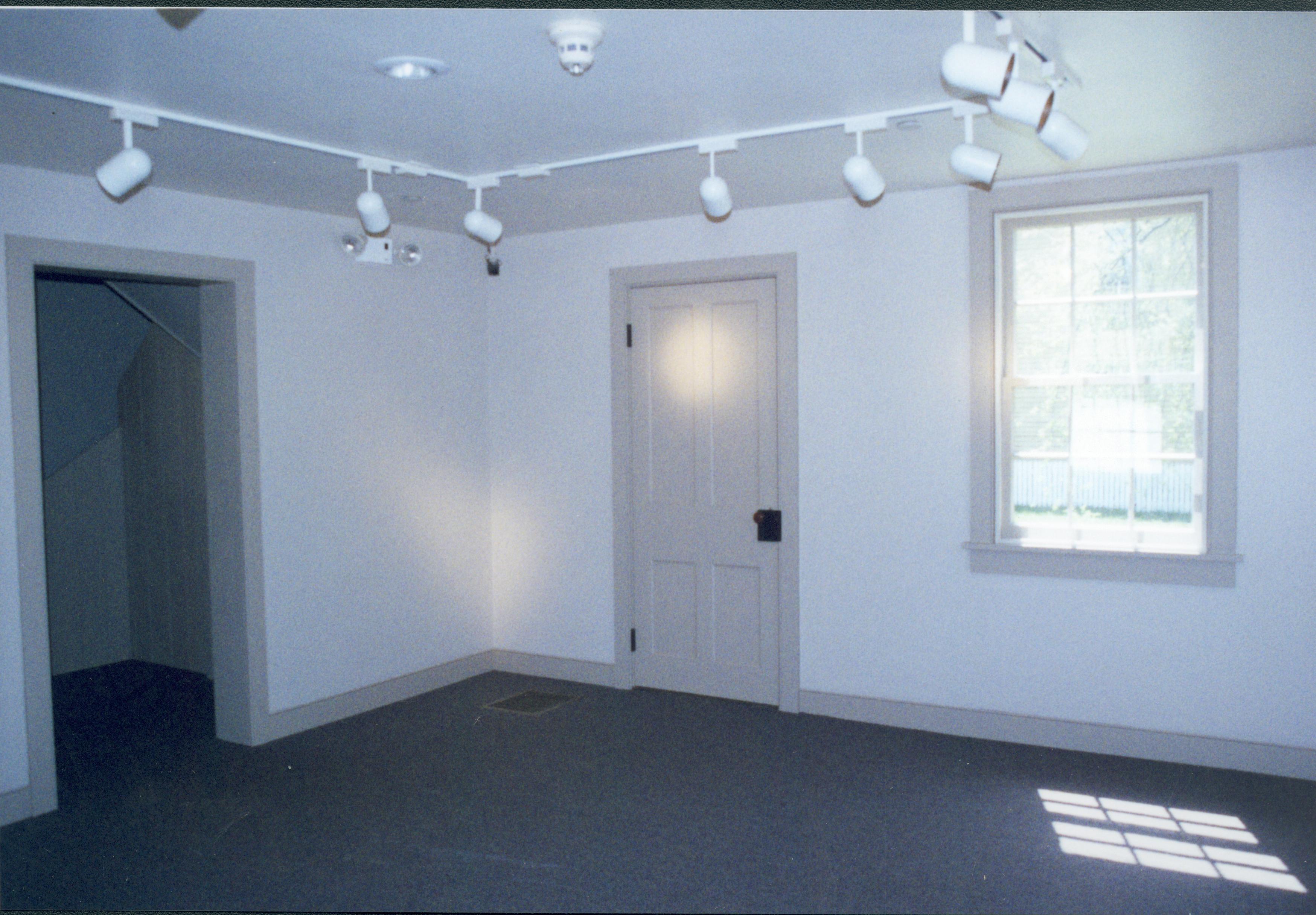 Room 101 LIHO NHS- Arnold House Exhibit, Roll 2001-1, exp 23 Arnold House, exhibit