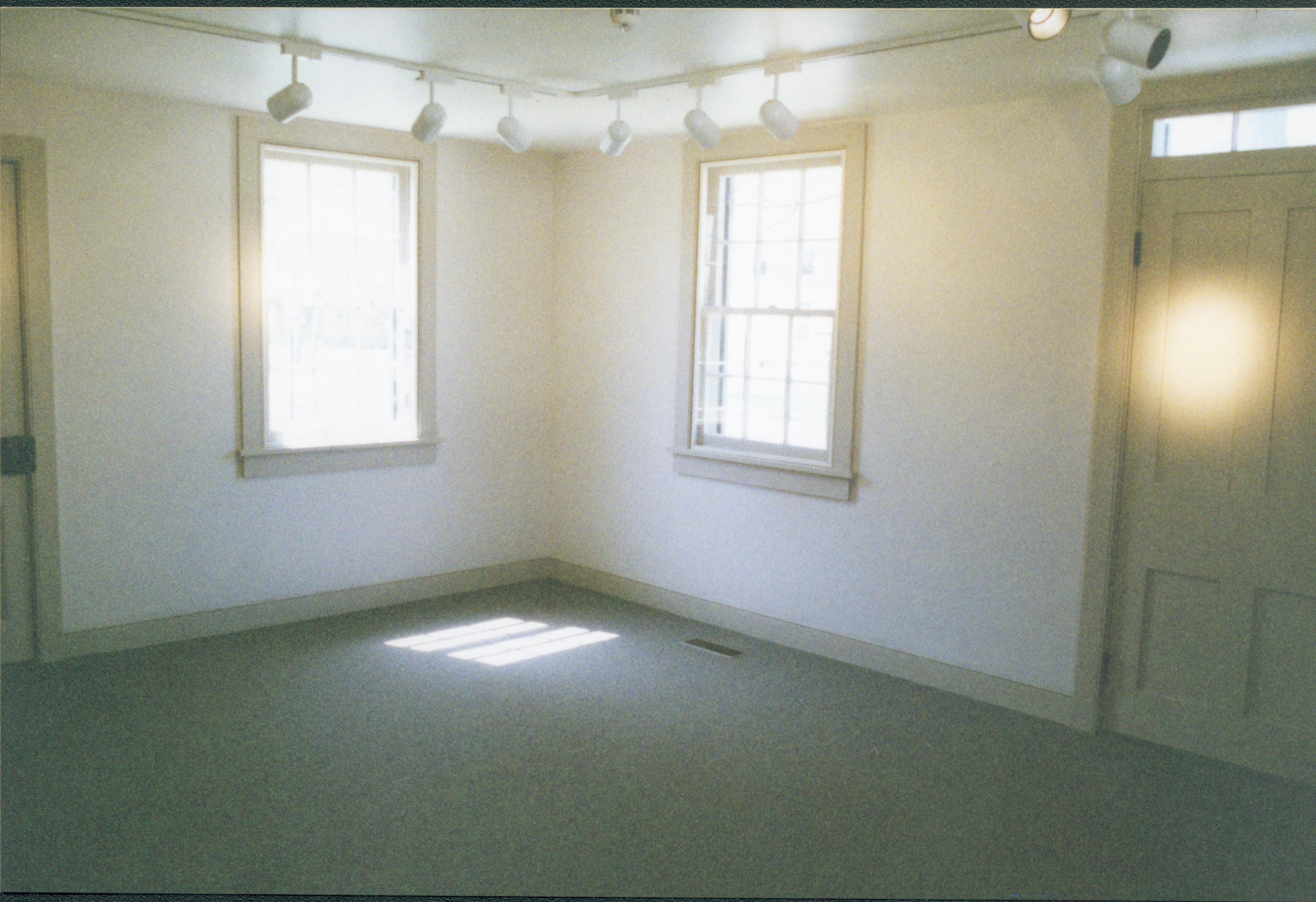 Room 101 LIHO NHS- Arnold House Exhibit, Roll 2001-1, exp 24 Arnold House, exhibit