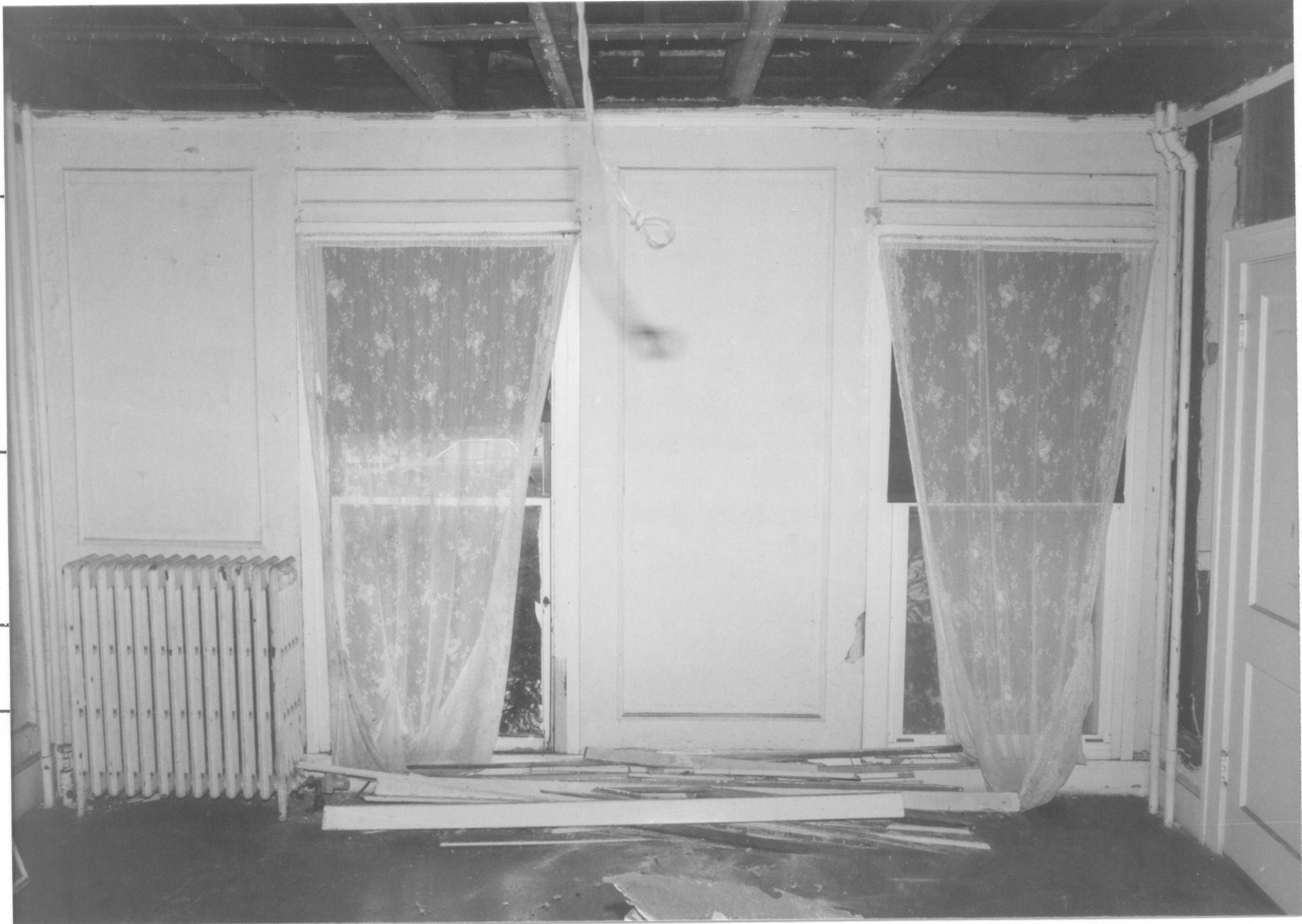 Morse House HS-9 9-15; Room 102, North Elevation Morse House, Interior