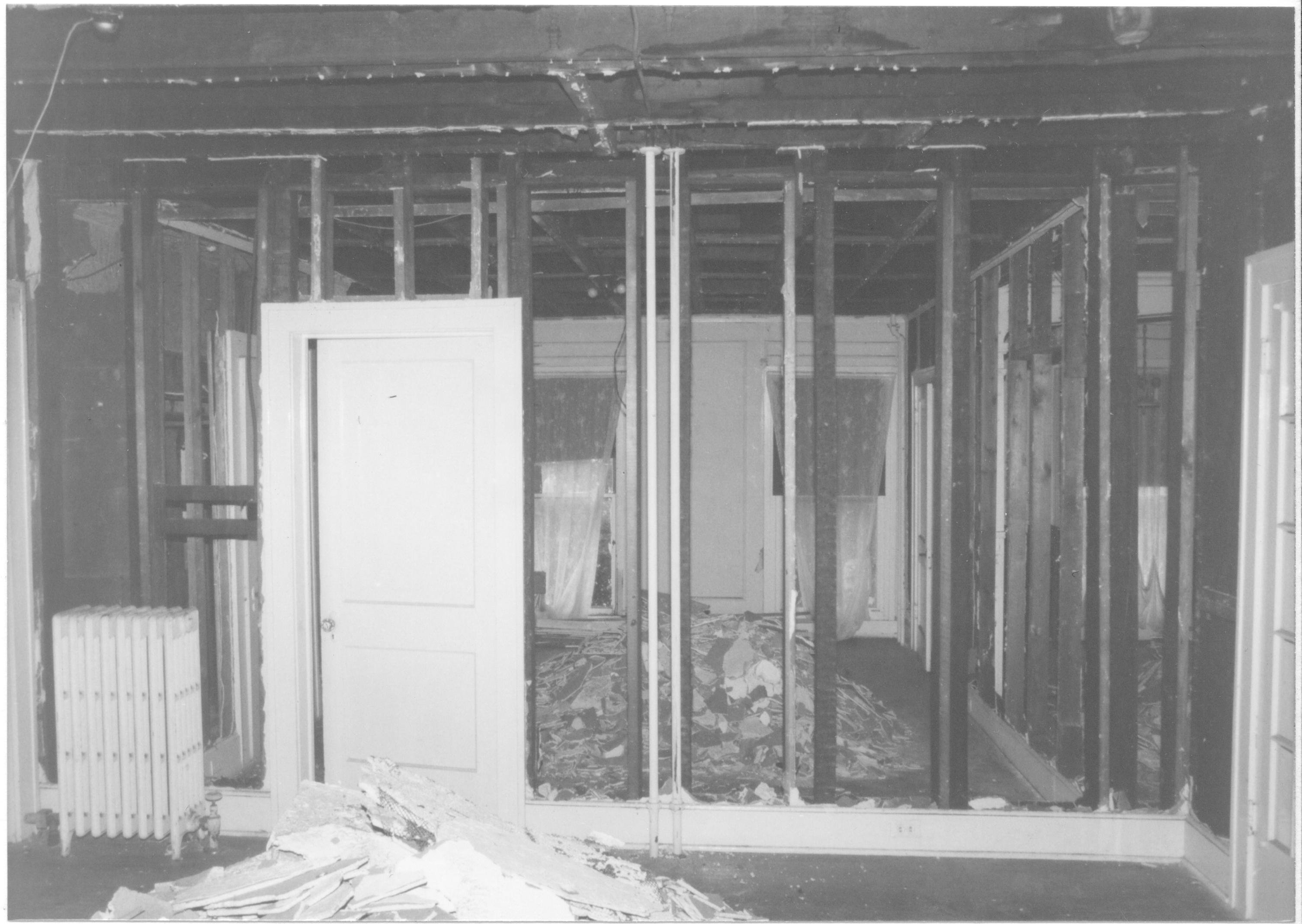 Morse House HS-9 10-5; Room 104, North Elevation Morse House, Interior