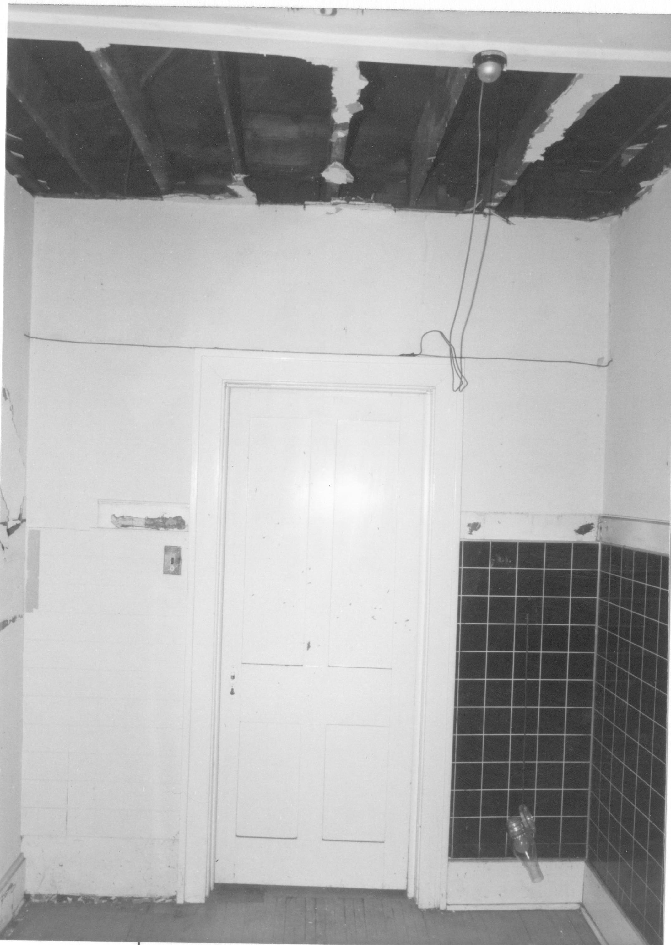 Morse House HS-9 11-6; Room 108, North Elevation Morse House, Interior