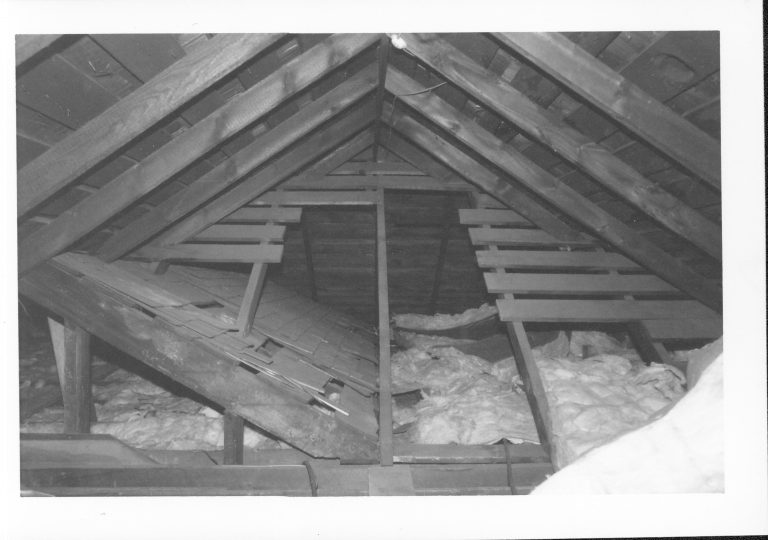 NA Morse House, Interior