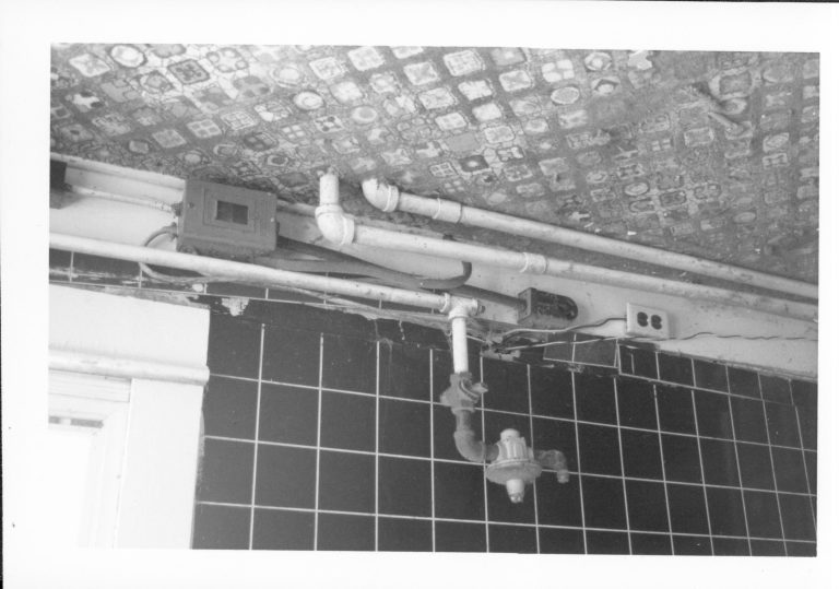 NA Morse House, Interior