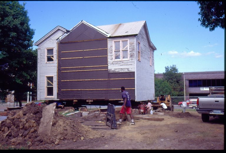 Moving house 15; 1999-9 Morse House, Exterior