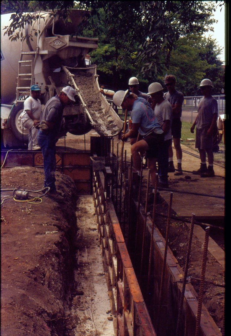 foundation 23; 1999-9 Morse House, Exterior