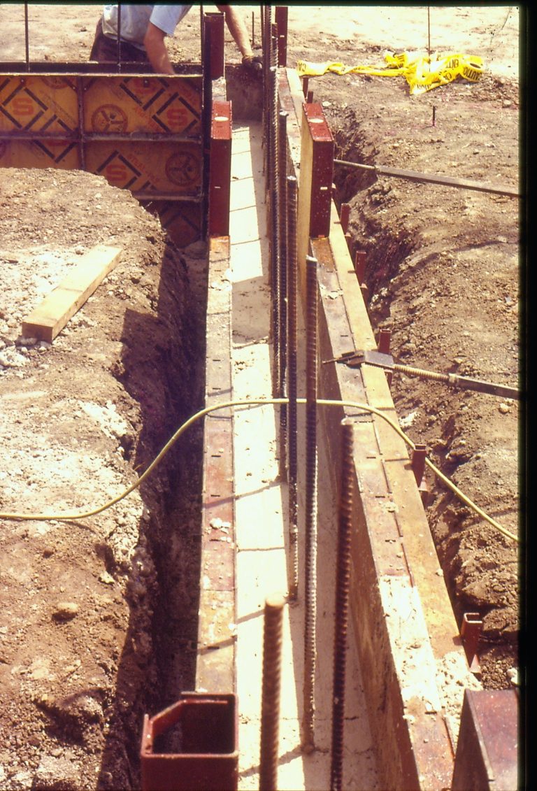 foundation 25; 1999-9 Morse House, Exterior