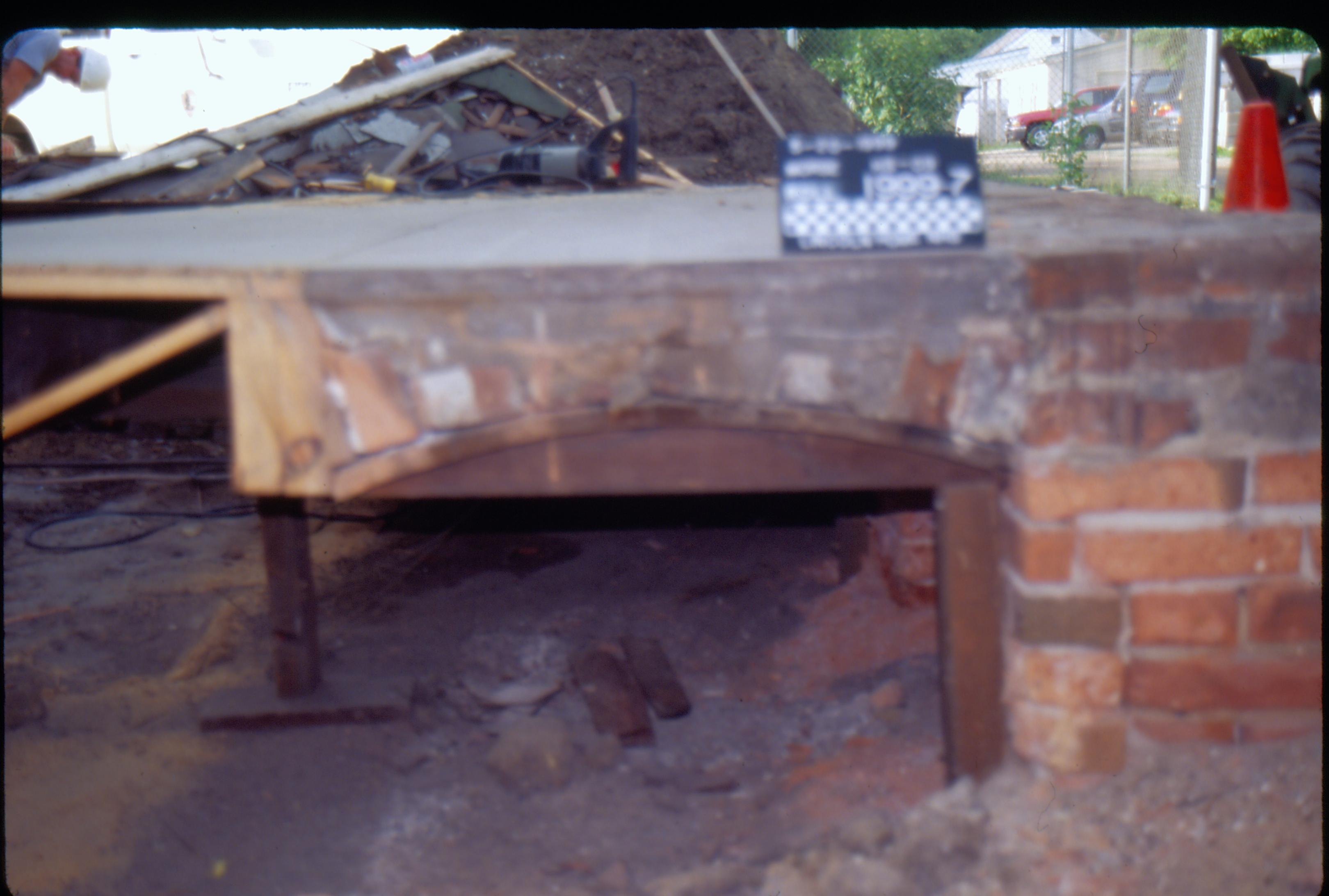 NA 1999-7 Morse House, Exterior, Excavation