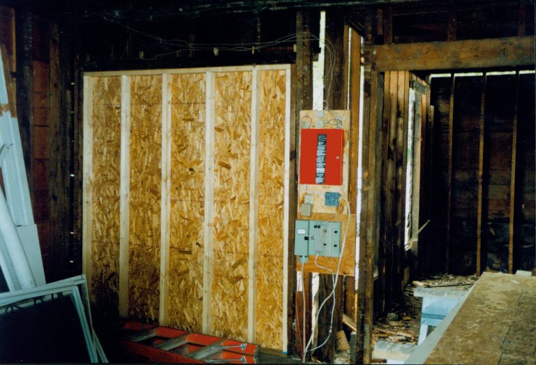 NA 1999-7 Morse House, Interior