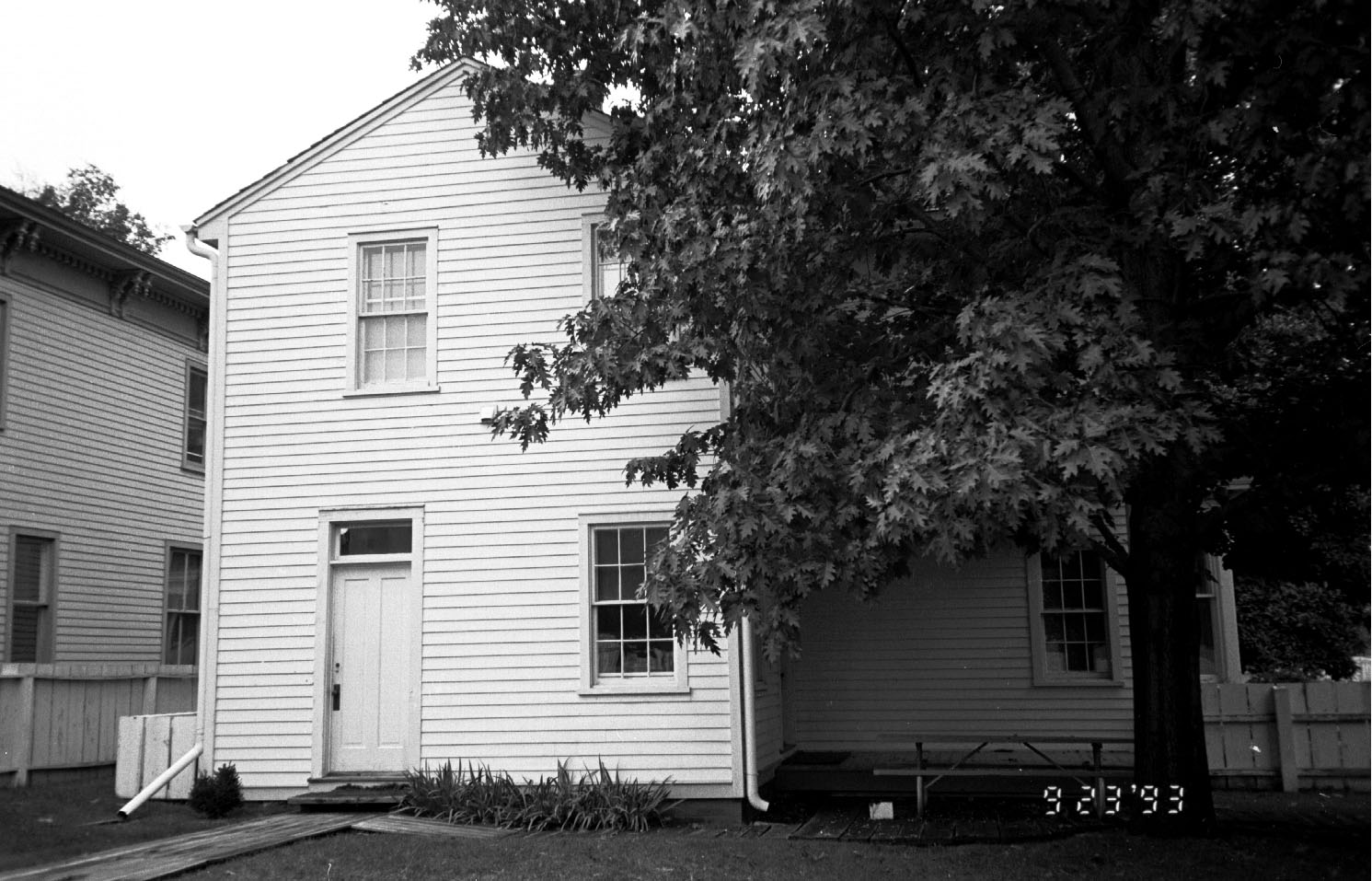 NA 02-11-LCS-1767 Lyon House, Back, LCS