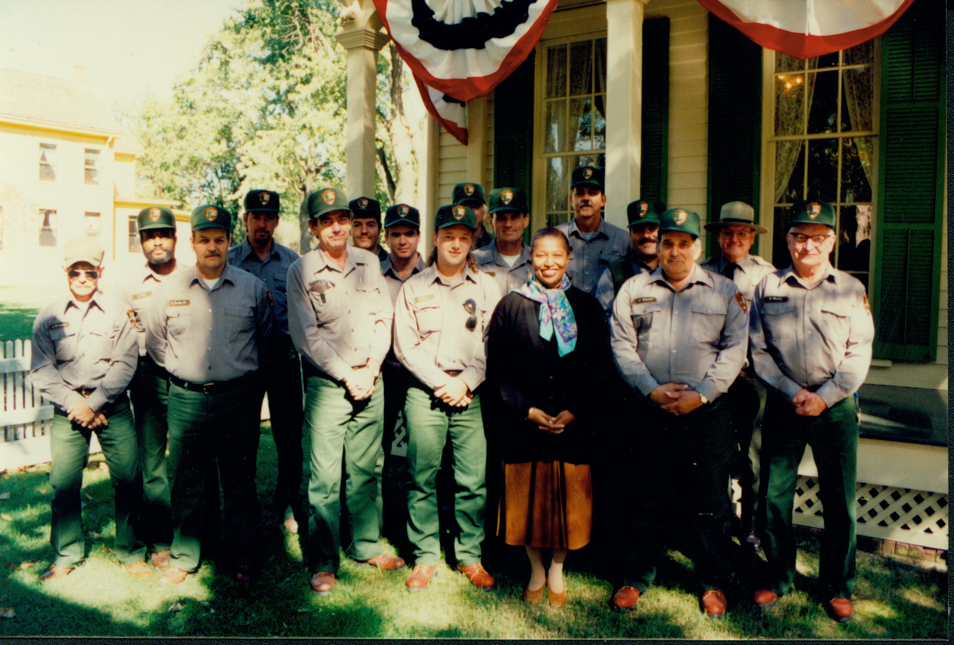 NA Robinson House, Dedication