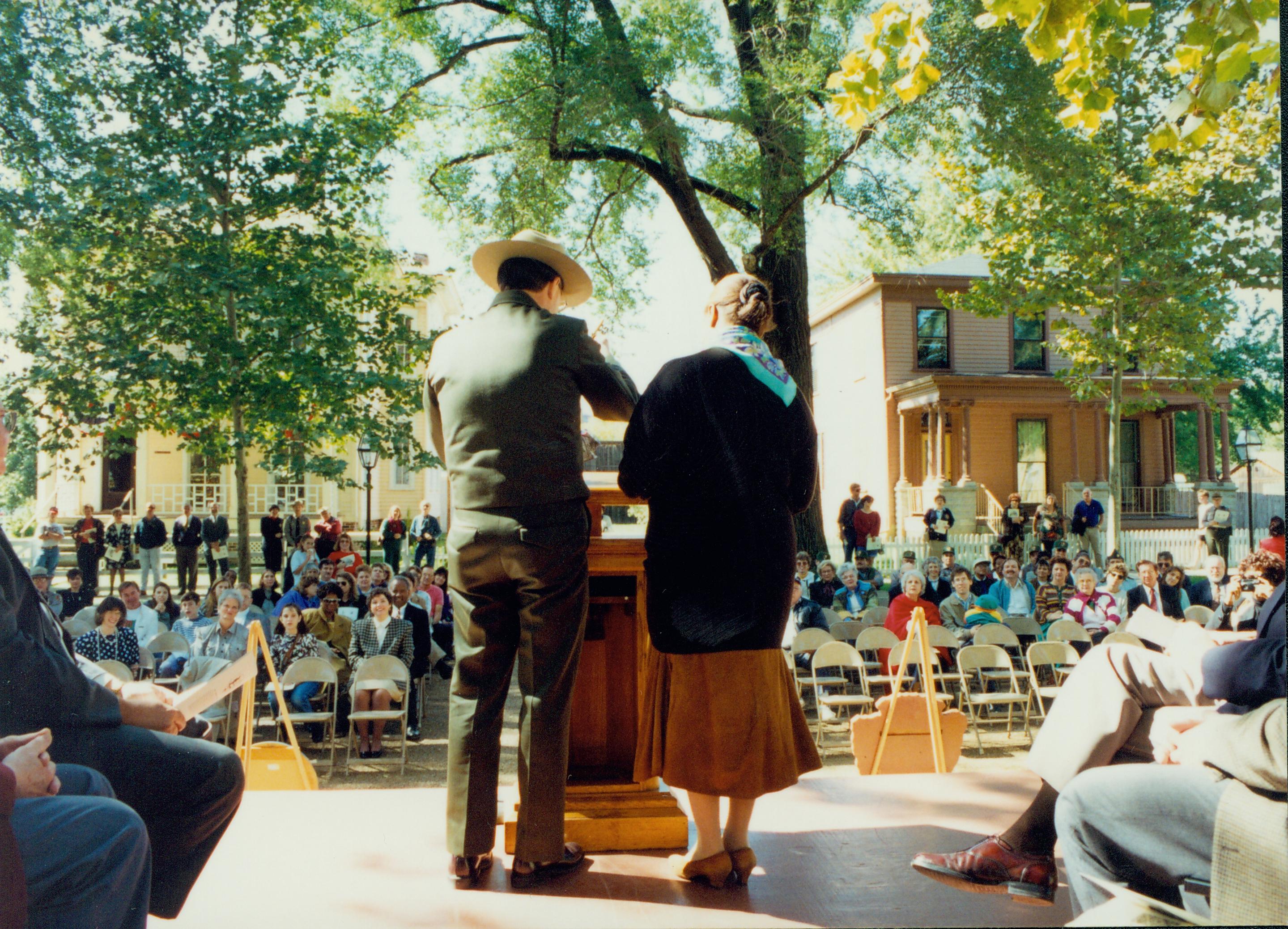 NA Robinson House, Dedication