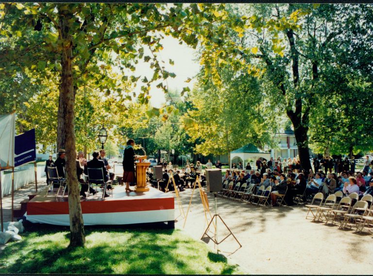 NA Robinson House, Dedication