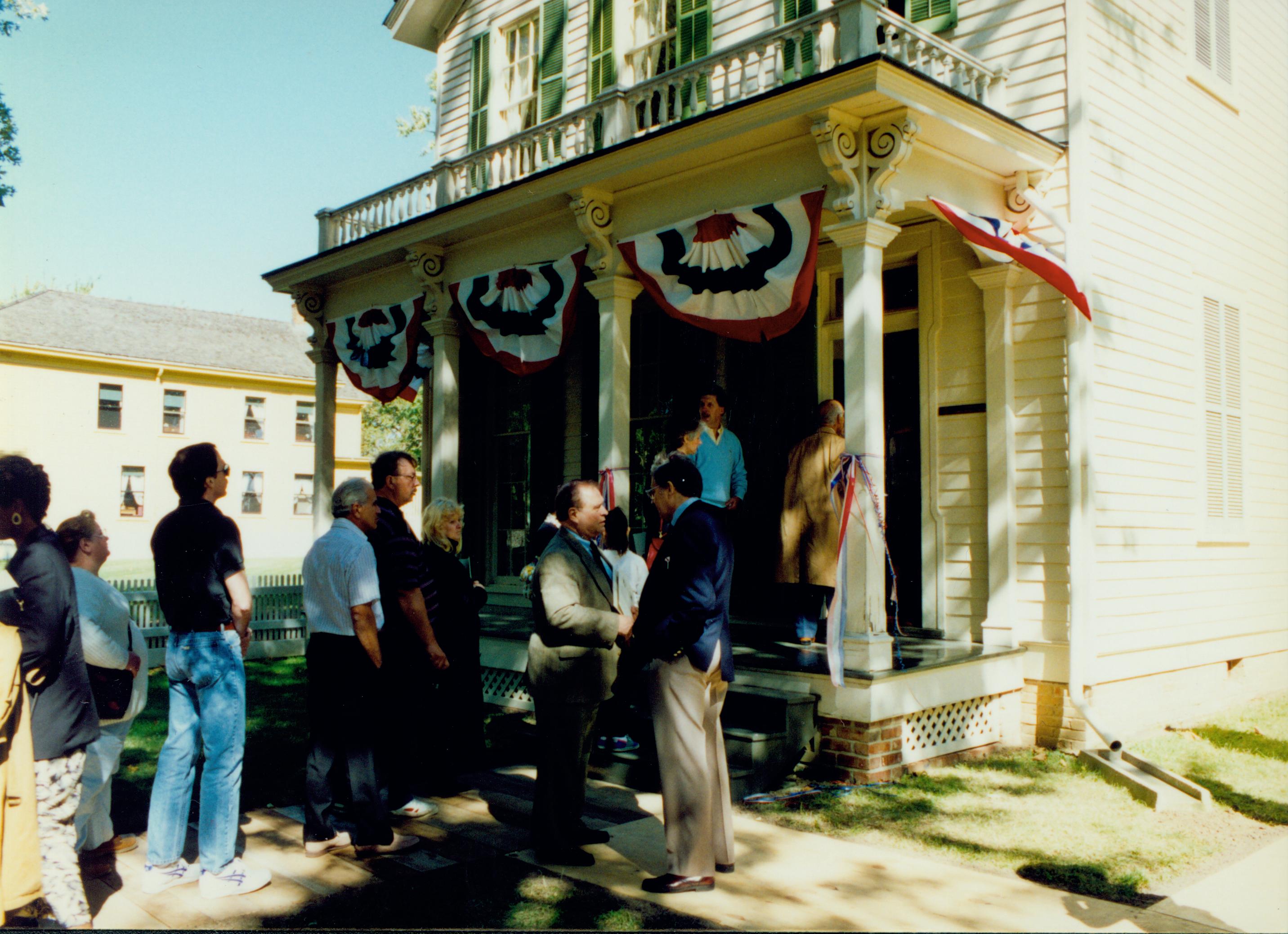 NA Robinson House, Dedication