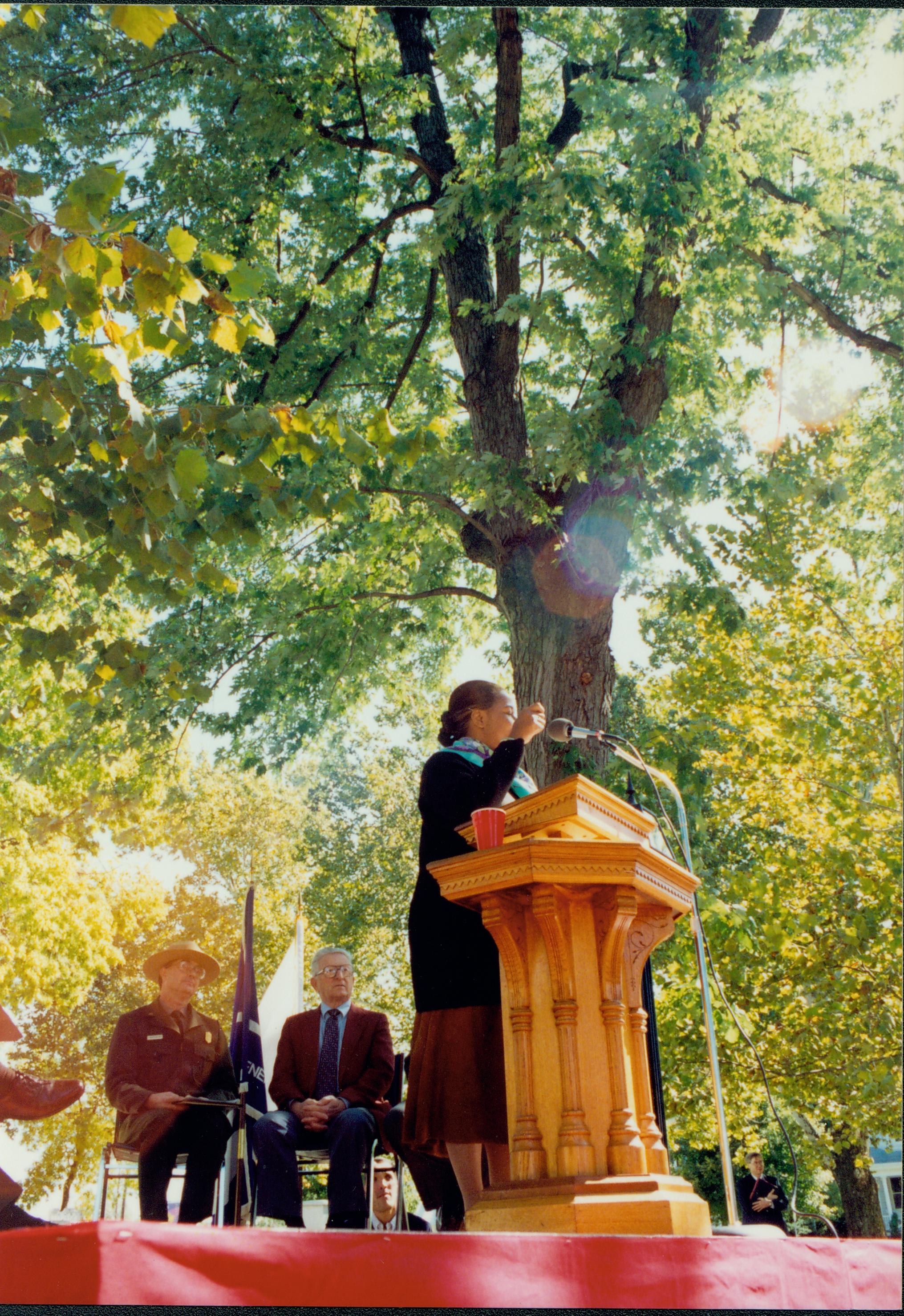 NA Robinson House, Dedication