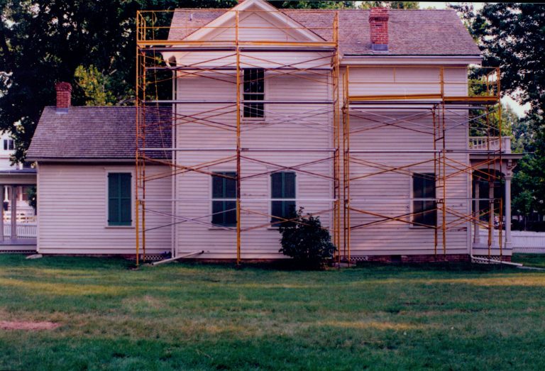 NA Robinson House, Maintenance, Scaffolding