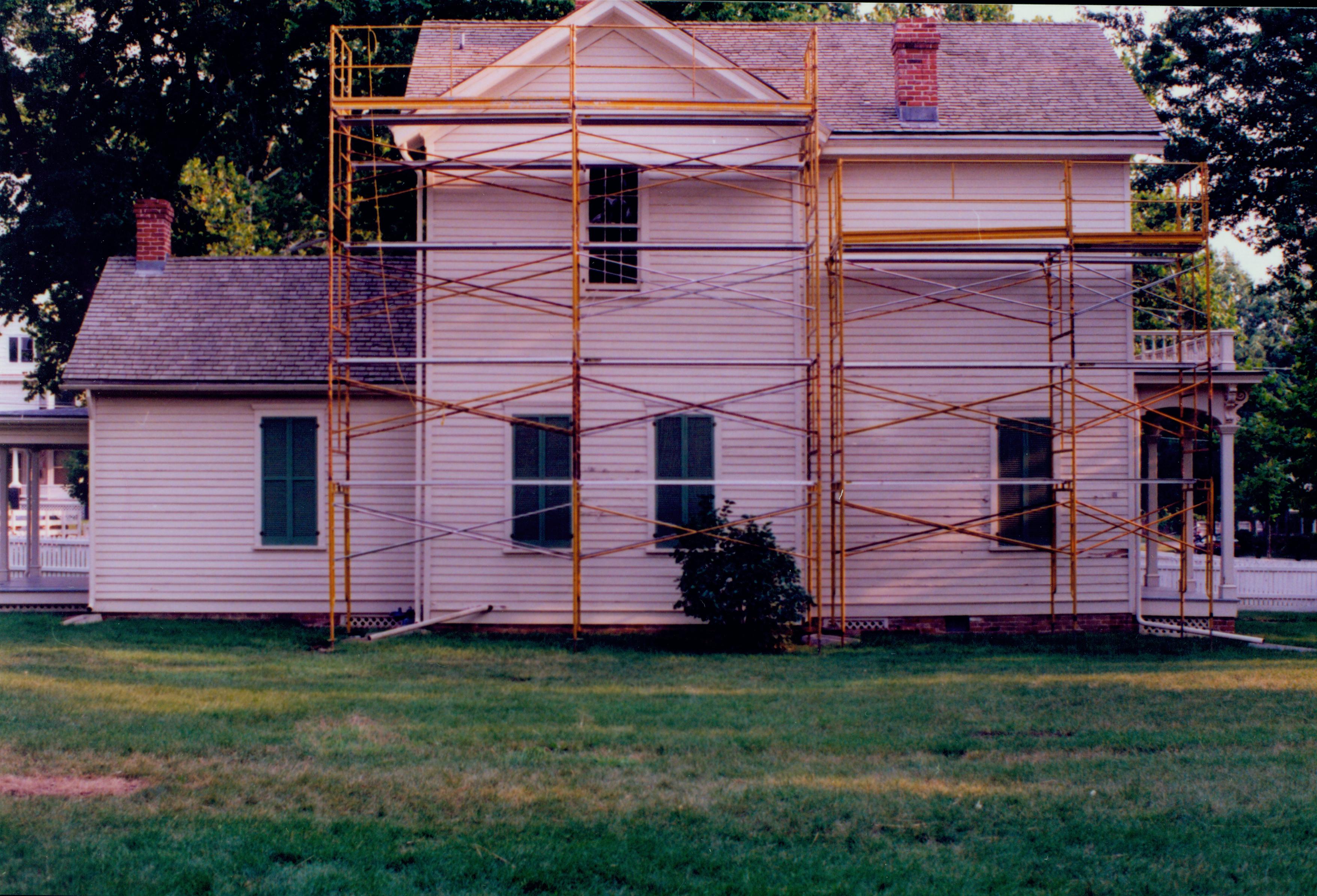 NA Robinson House, Maintenance, Scaffolding