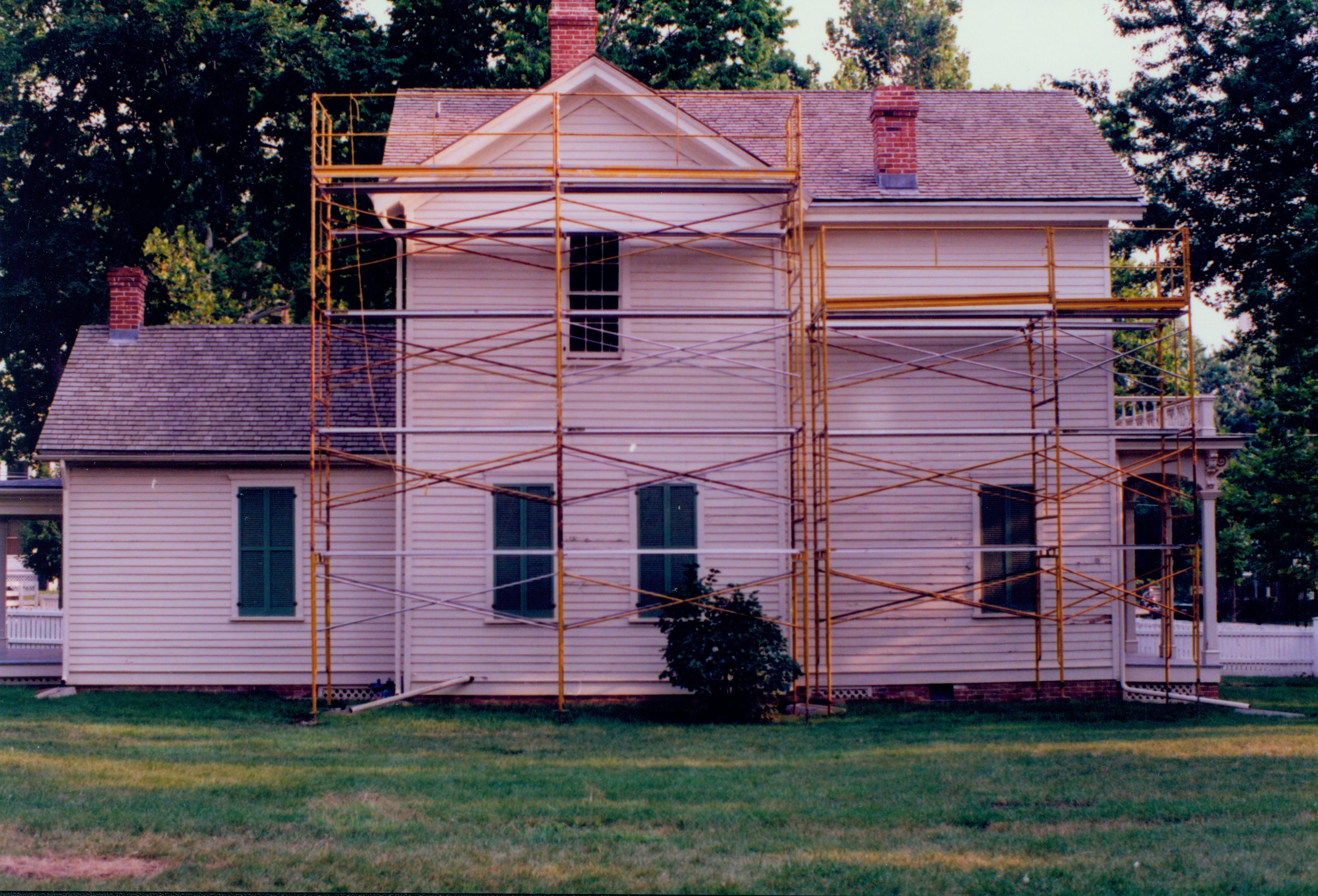 NA Robinson House, Maintenance, Scaffolding