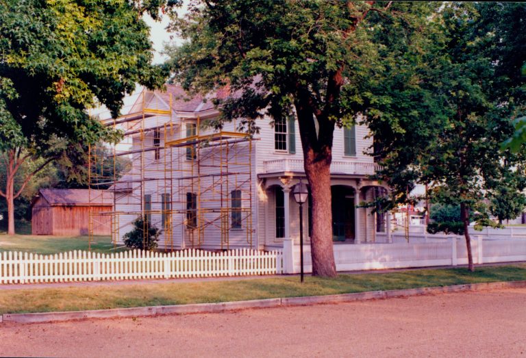 NA Robinson House, Maintenance, Scaffolding