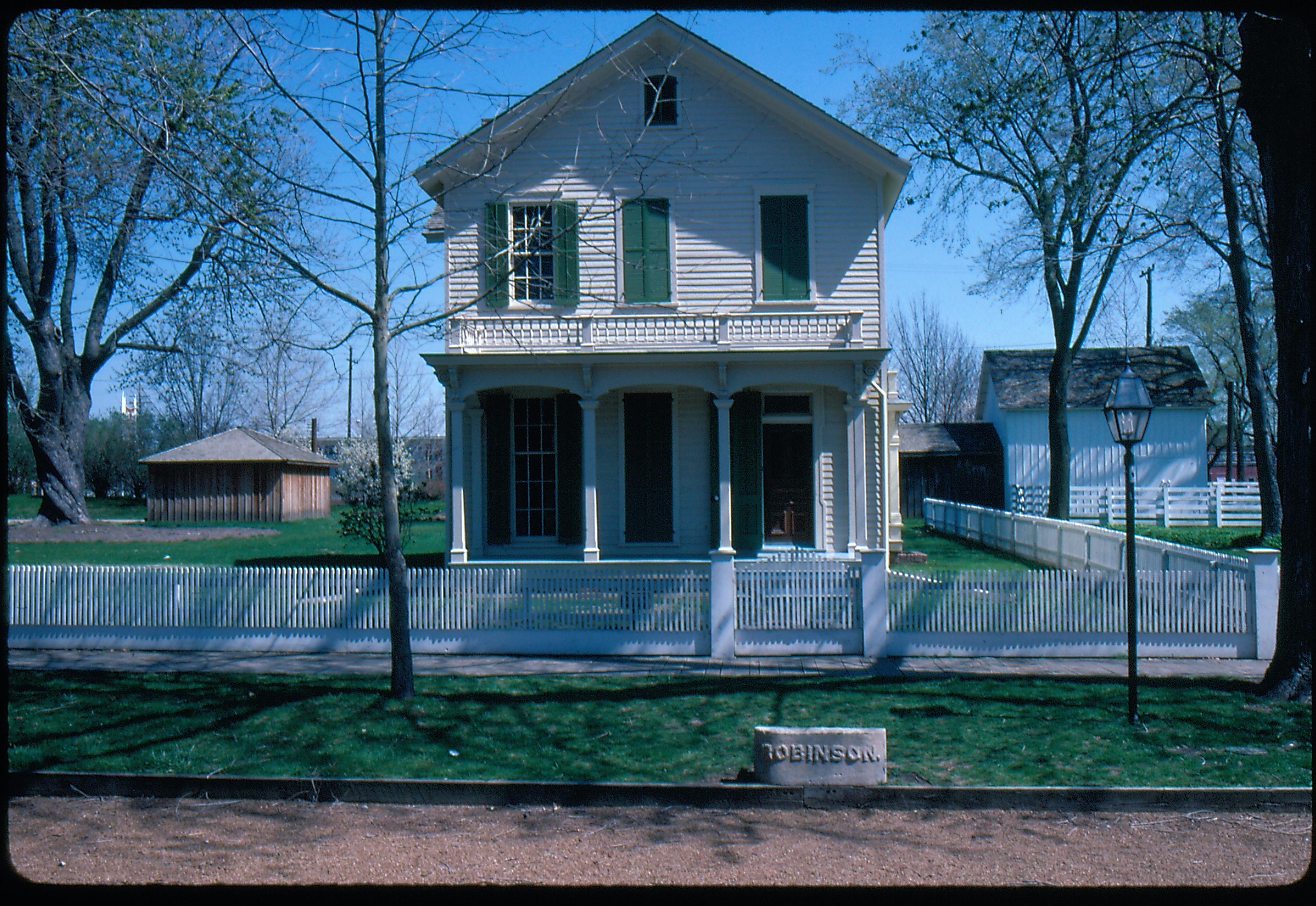 NA Robinson House