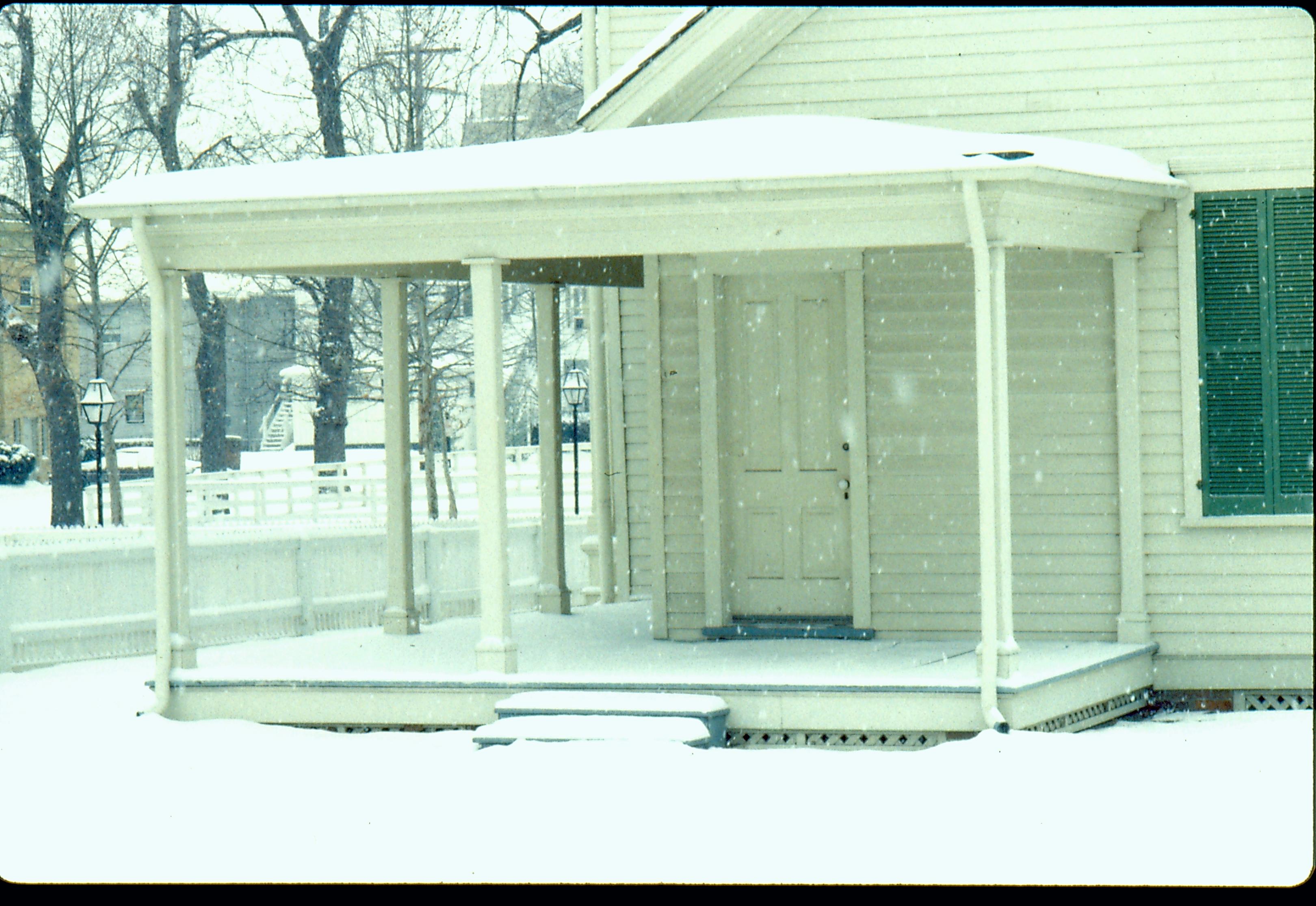 NA Robinson House