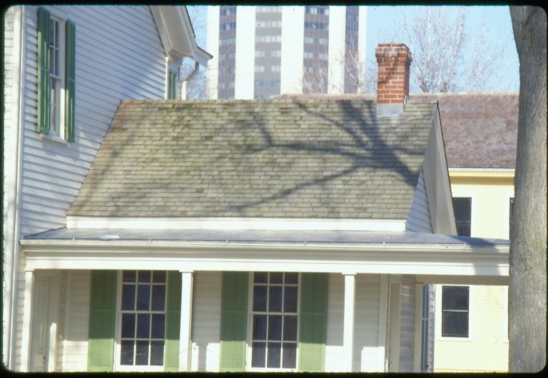 NA Robinson House