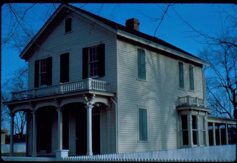 NA Robinson House