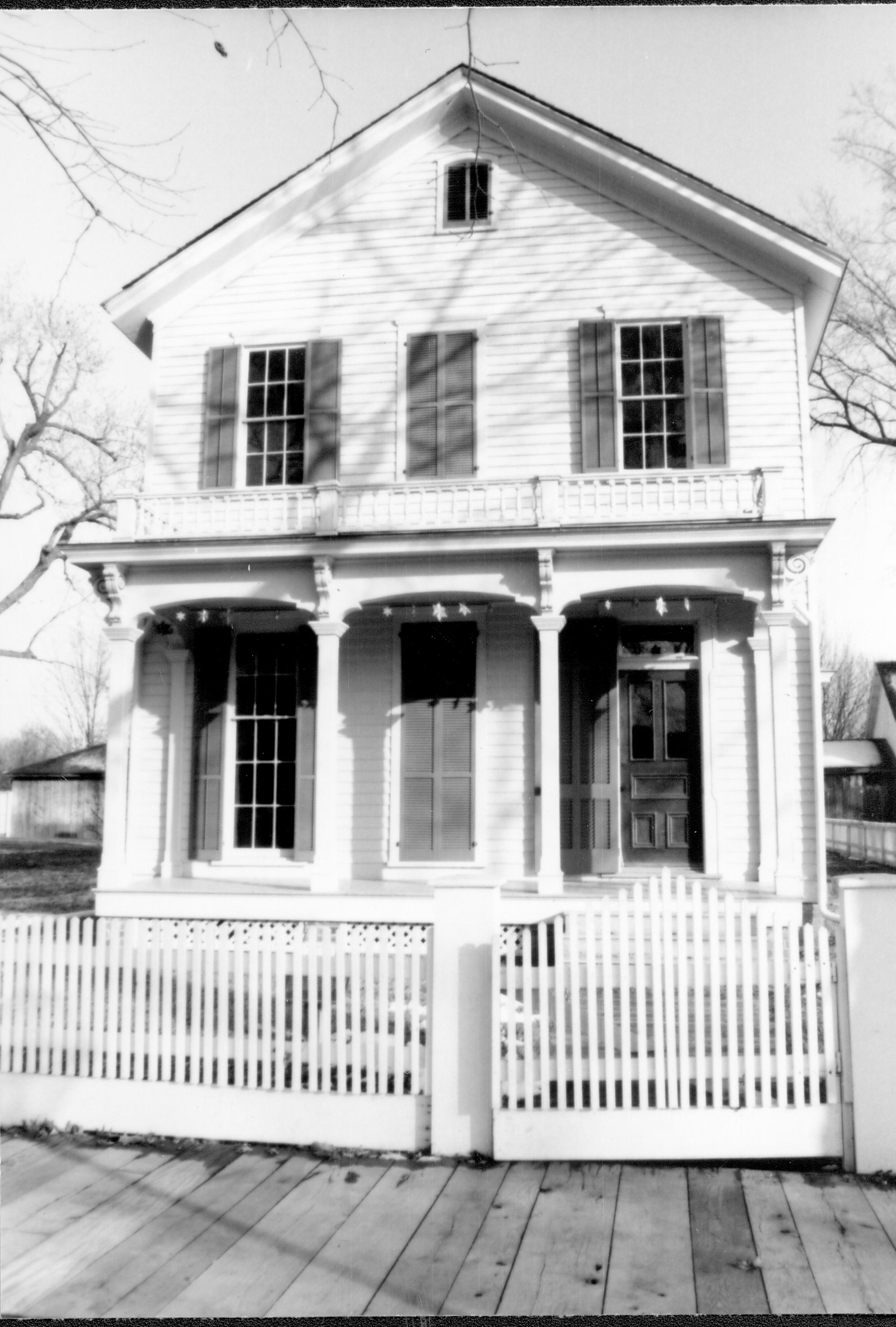 NA Robinson House, HS 10 LIHO, 1, 3 Robinson House, exterior