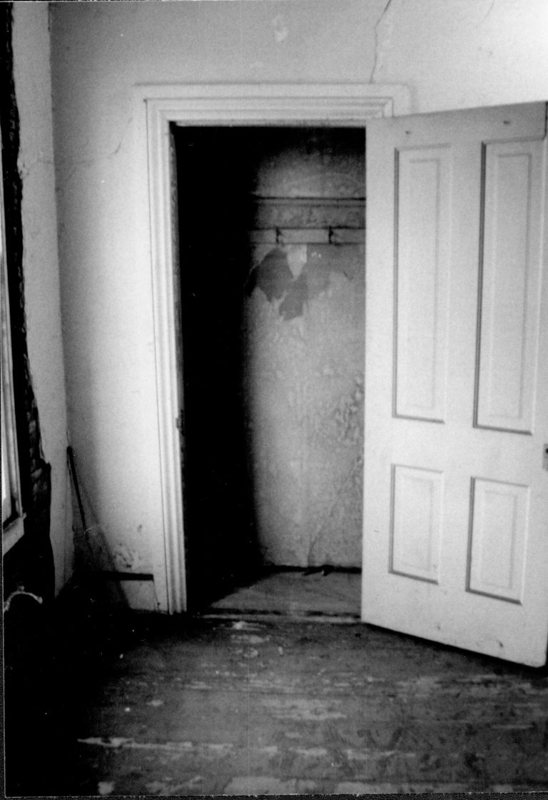 NA Robinson House, HS 10 LIHO, 8 Robinson House, interior