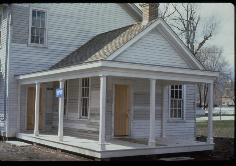 NA Robinson House Restoration, Repro M.F. Robinson House, Restoration